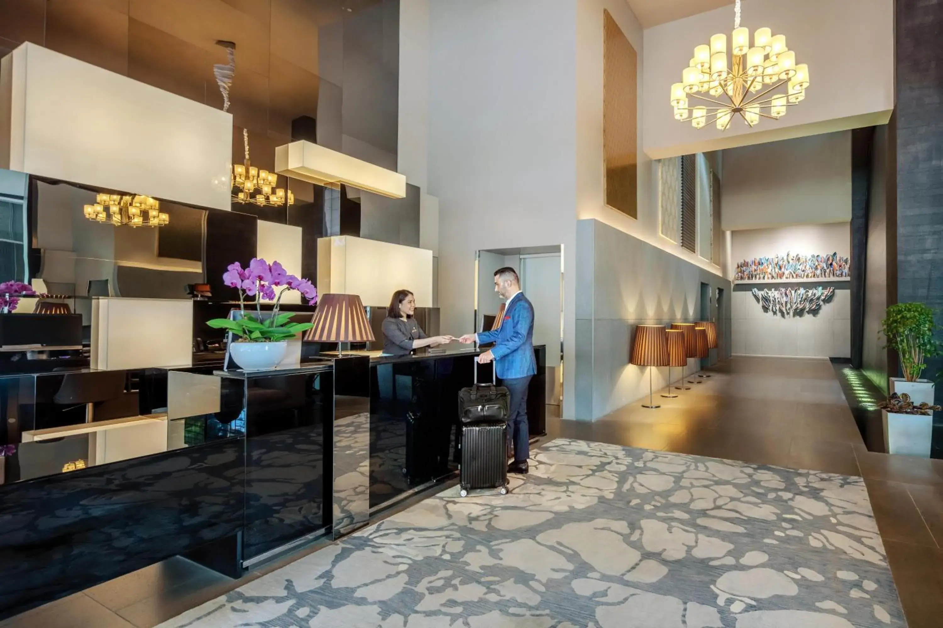 Property building in Pan Pacific Serviced Suites Orchard, Singapore Property building in Pan Pacific Serviced Suites Orchard, Singapore