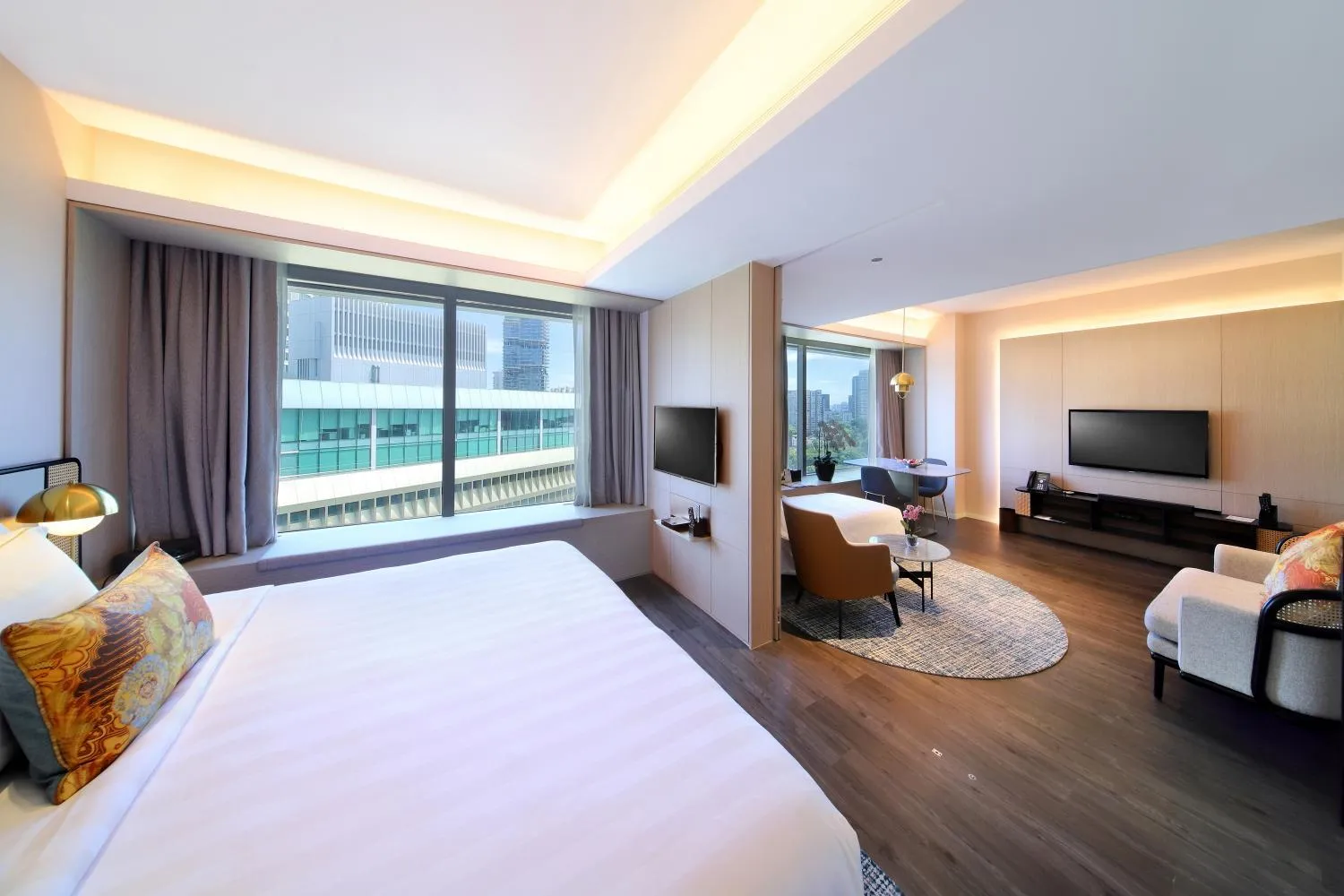 Living room, Bed in Pan Pacific Serviced Suites Orchard, Singapore