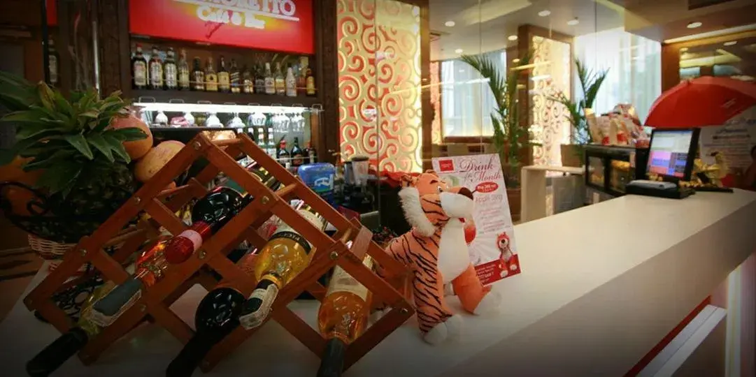 Restaurant/places to eat in Networld Hotel Spa and Casino Restaurant/places to eat in Networld Hotel Spa and Casino