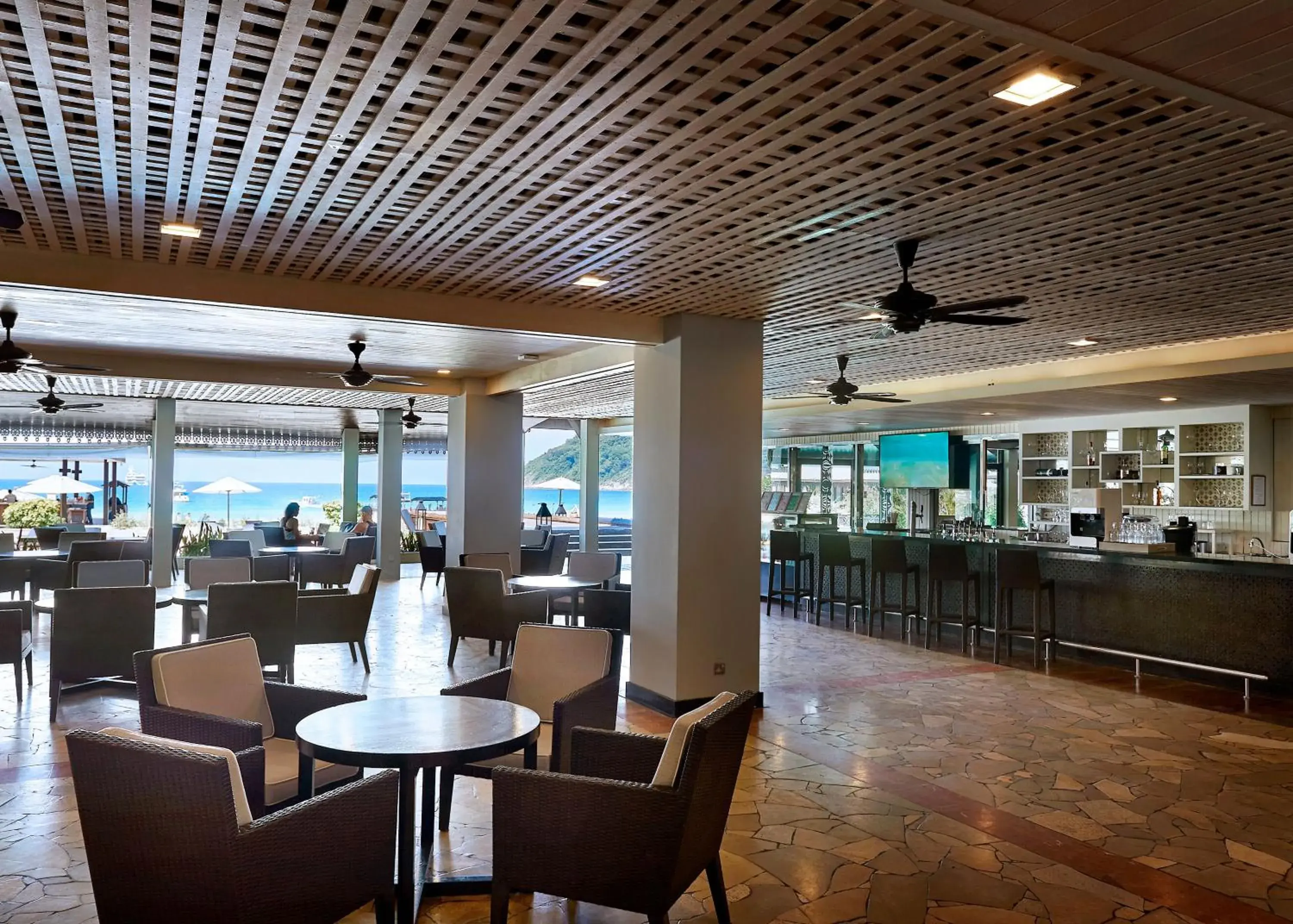 Lounge or bar in The Taaras Beach & Spa Resort Lounge or bar in The Taaras Beach & Spa Resort