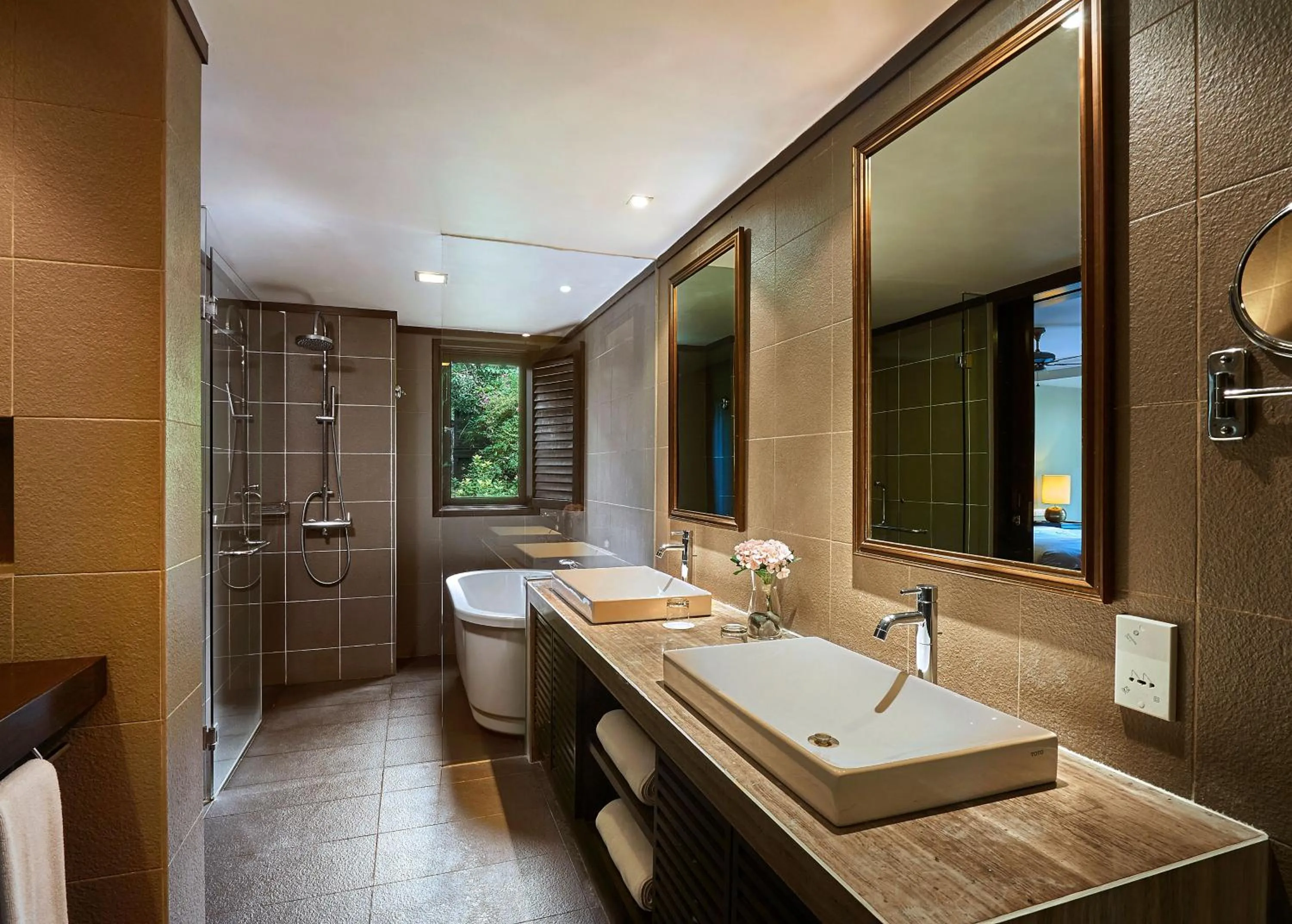 Bathroom in The Taaras Beach & Spa Resort