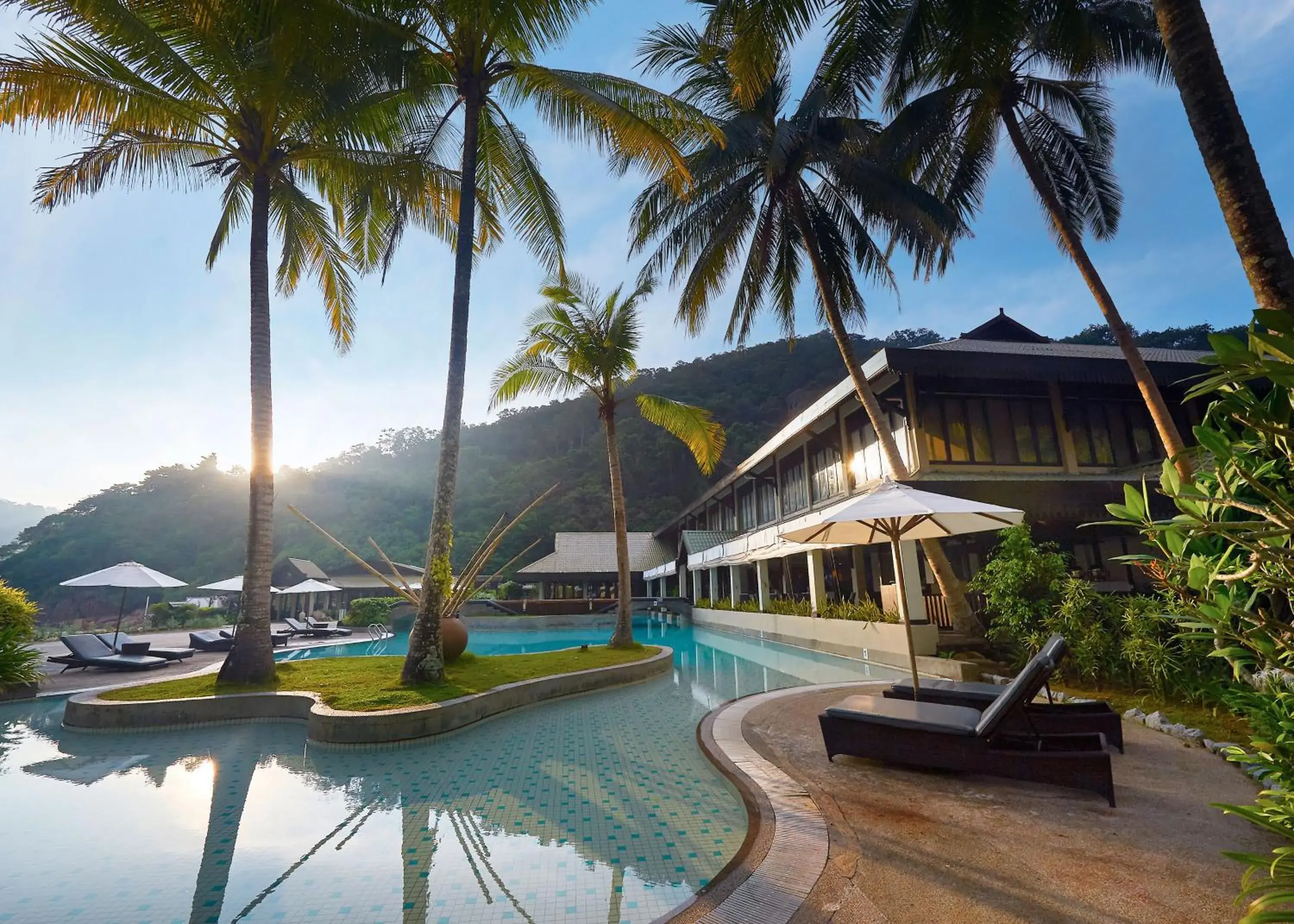 Swimming pool in The Taaras Beach & Spa Resort Swimming pool in The Taaras Beach & Spa Resort