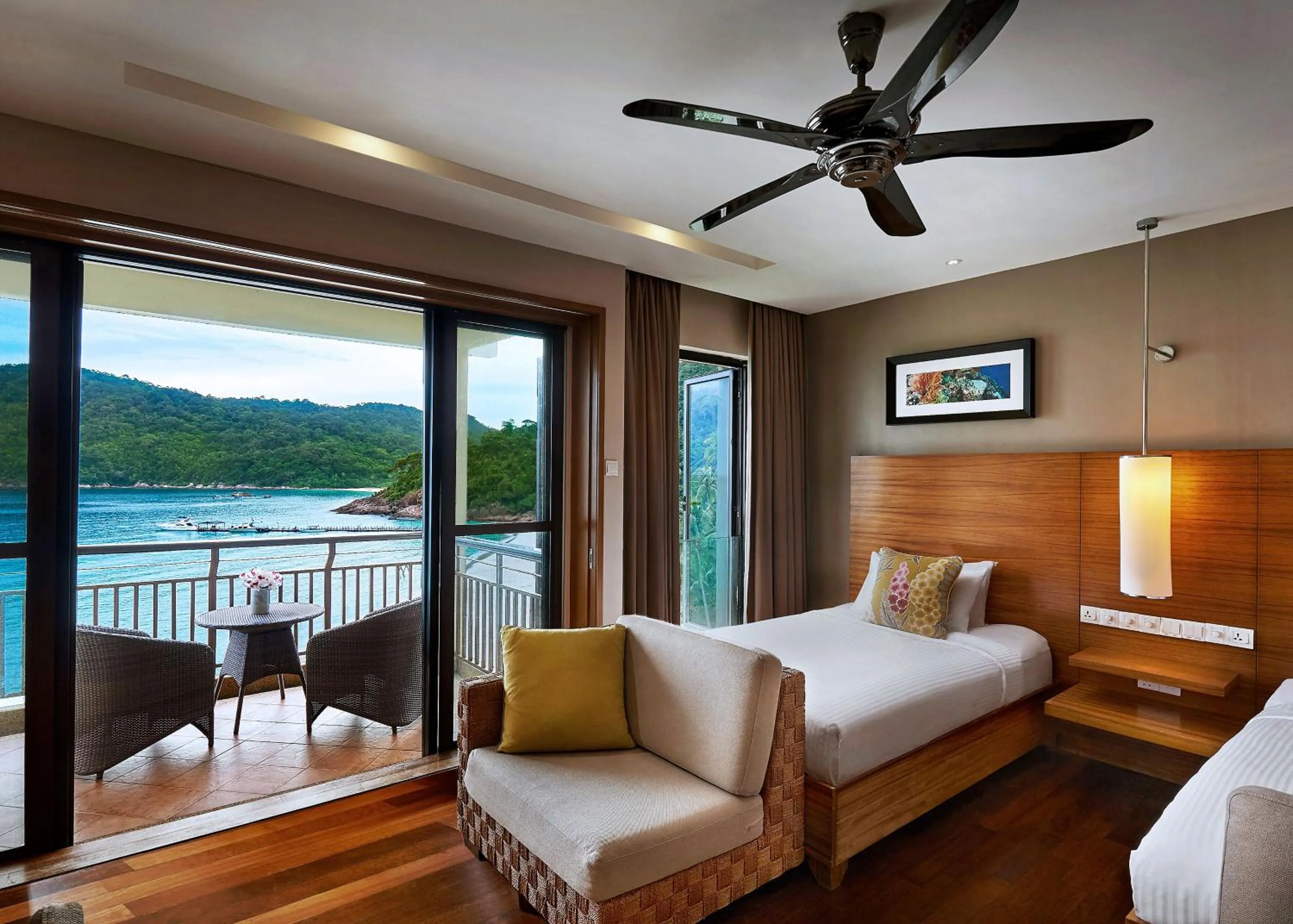 Balcony/Terrace, Bed in The Taaras Beach & Spa Resort