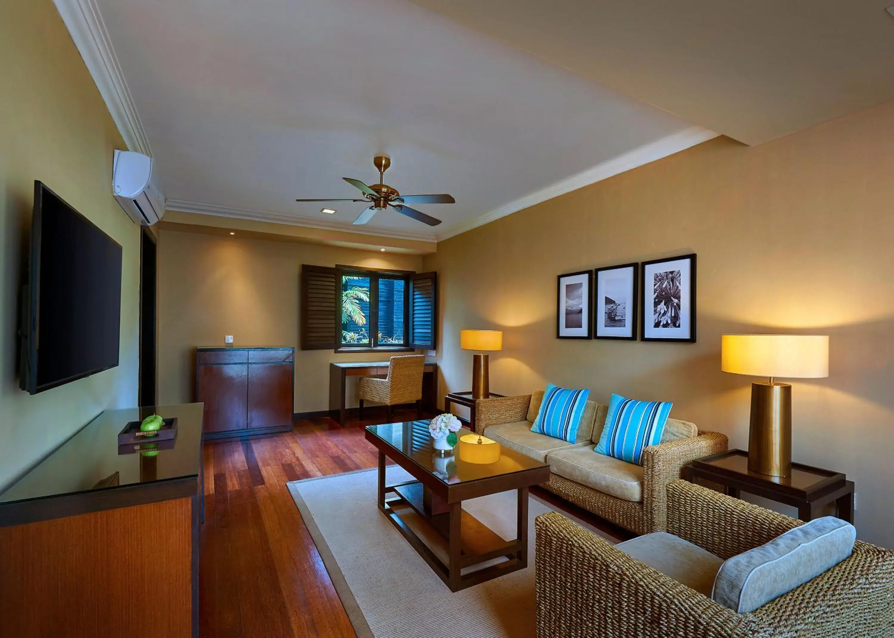 Living room in The Taaras Beach & Spa Resort Living room in The Taaras Beach & Spa Resort