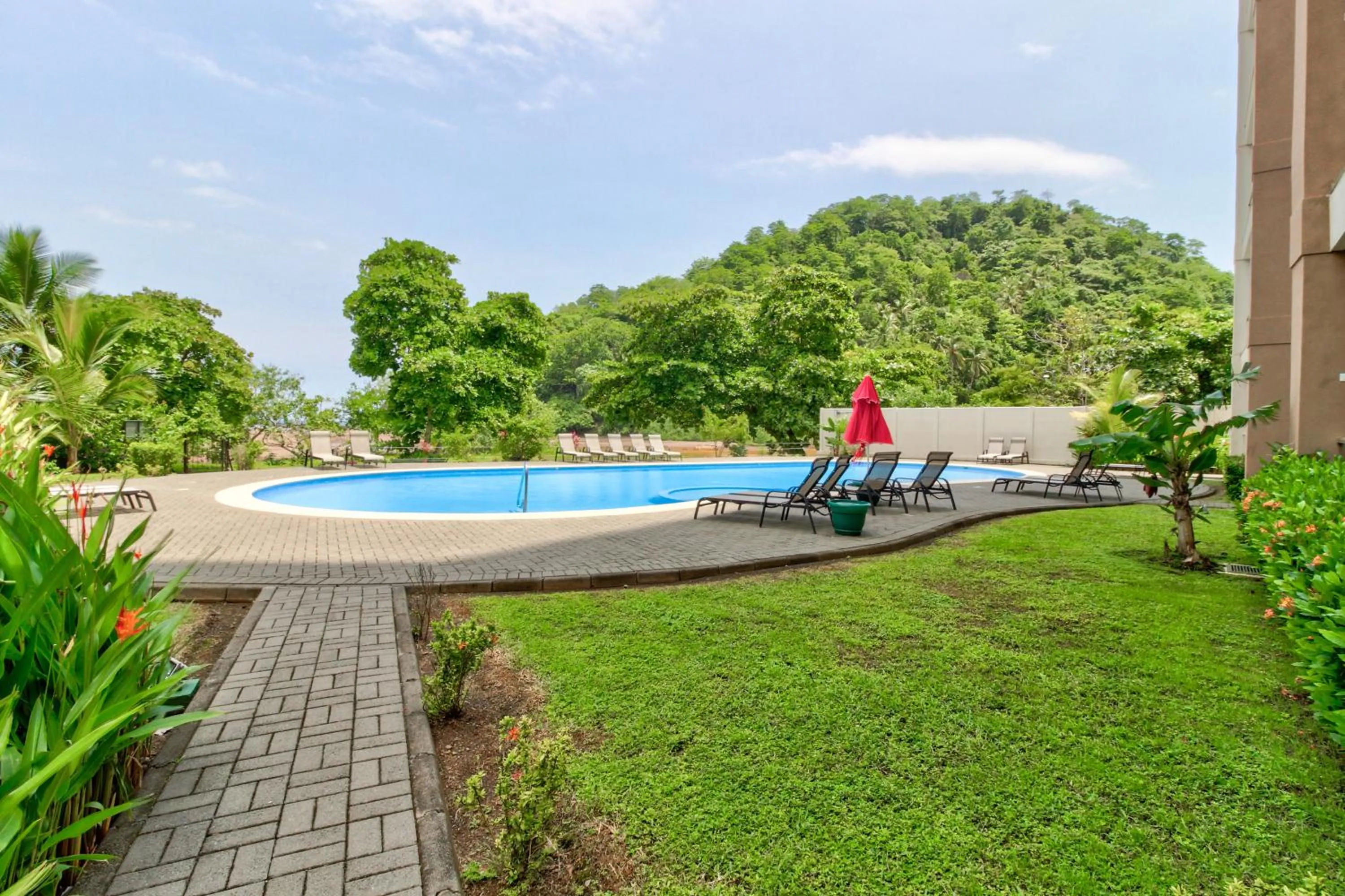 Breakwater Point 602