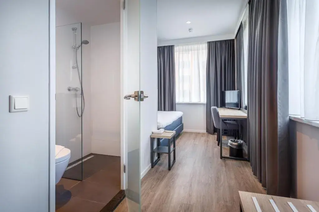 Single Room in Joy Hotel Single Room in Joy Hotel