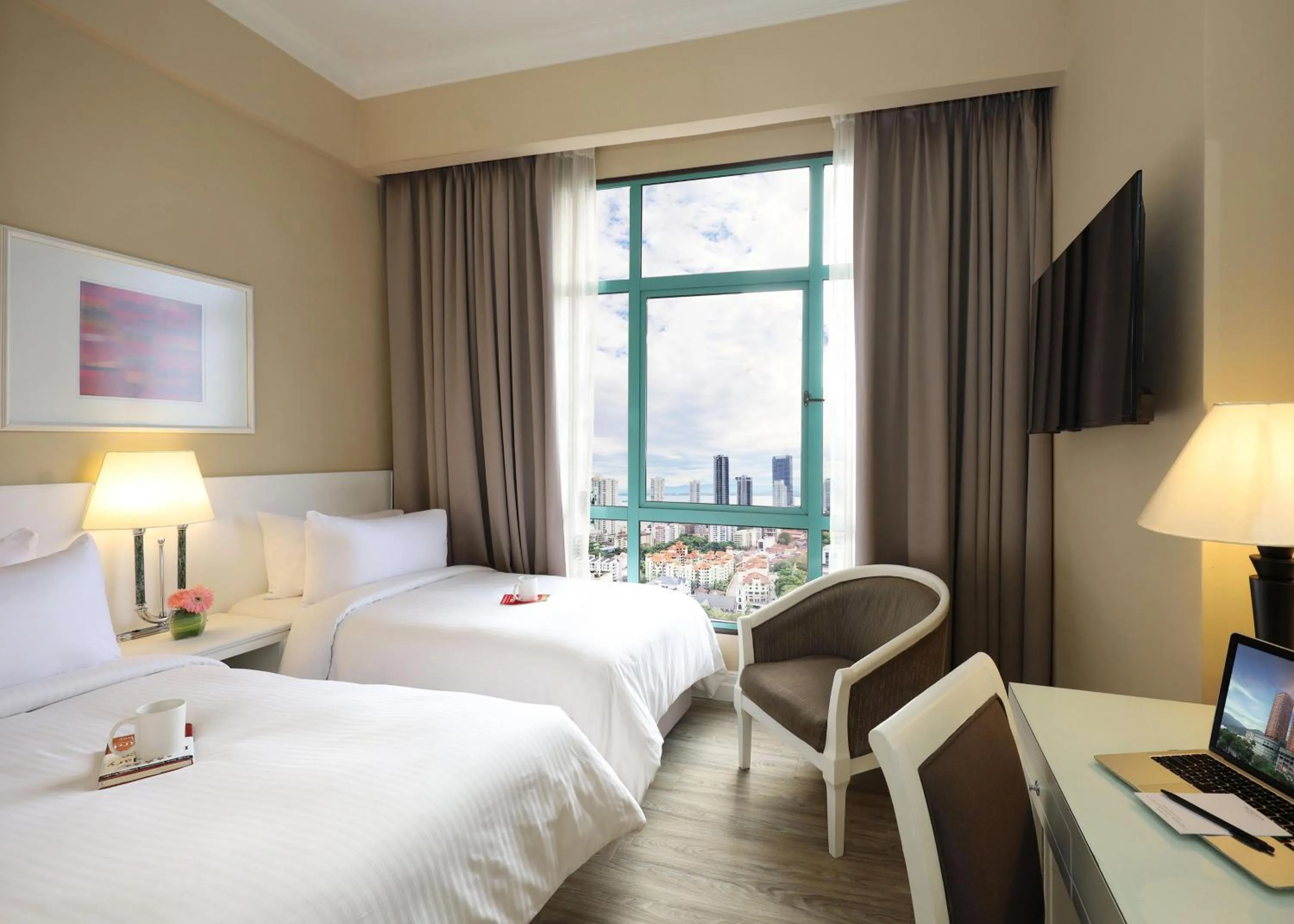 Photo of the whole room, Bed in Berjaya Penang Hotel