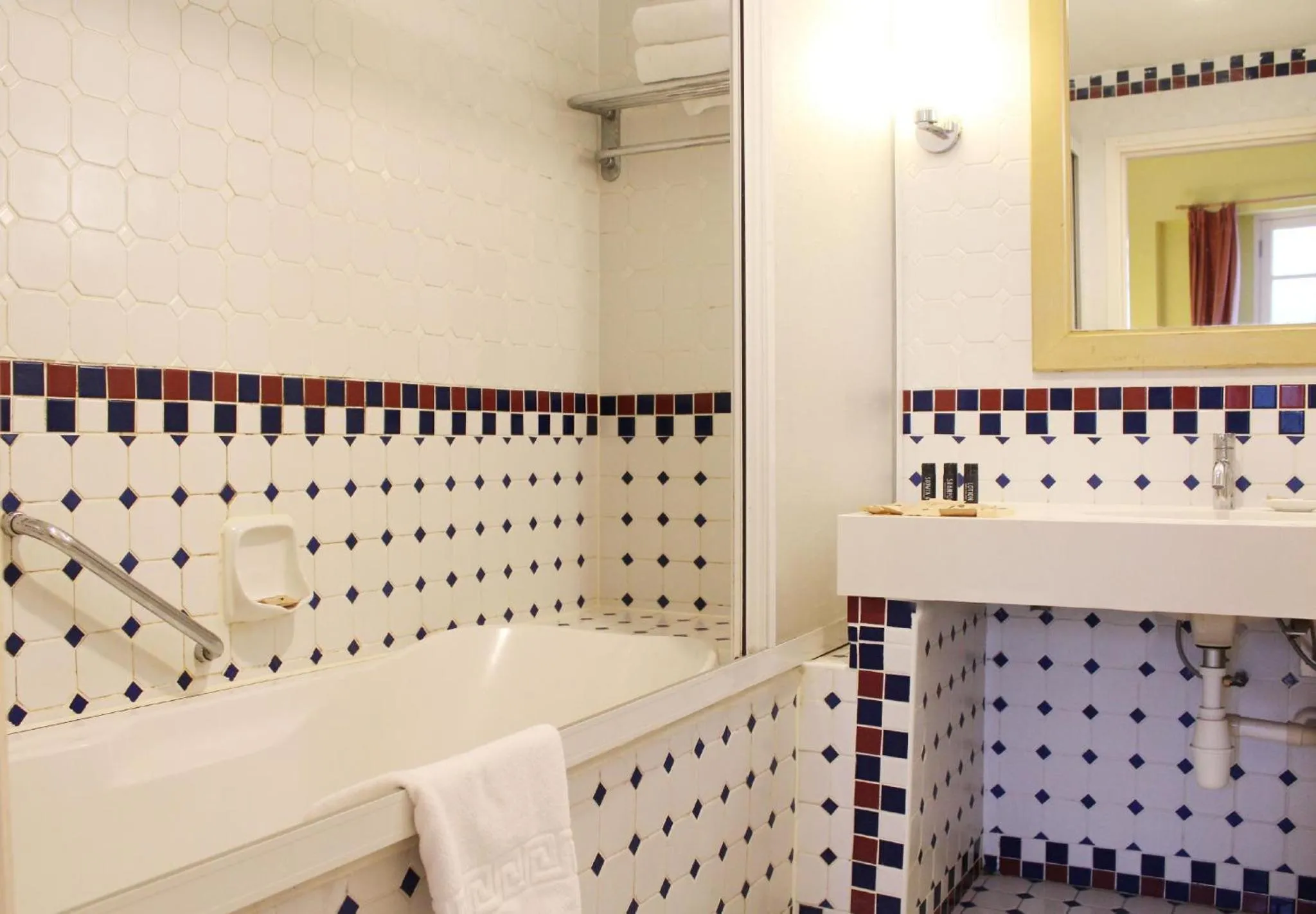 Bathroom in Colmar Tropicale