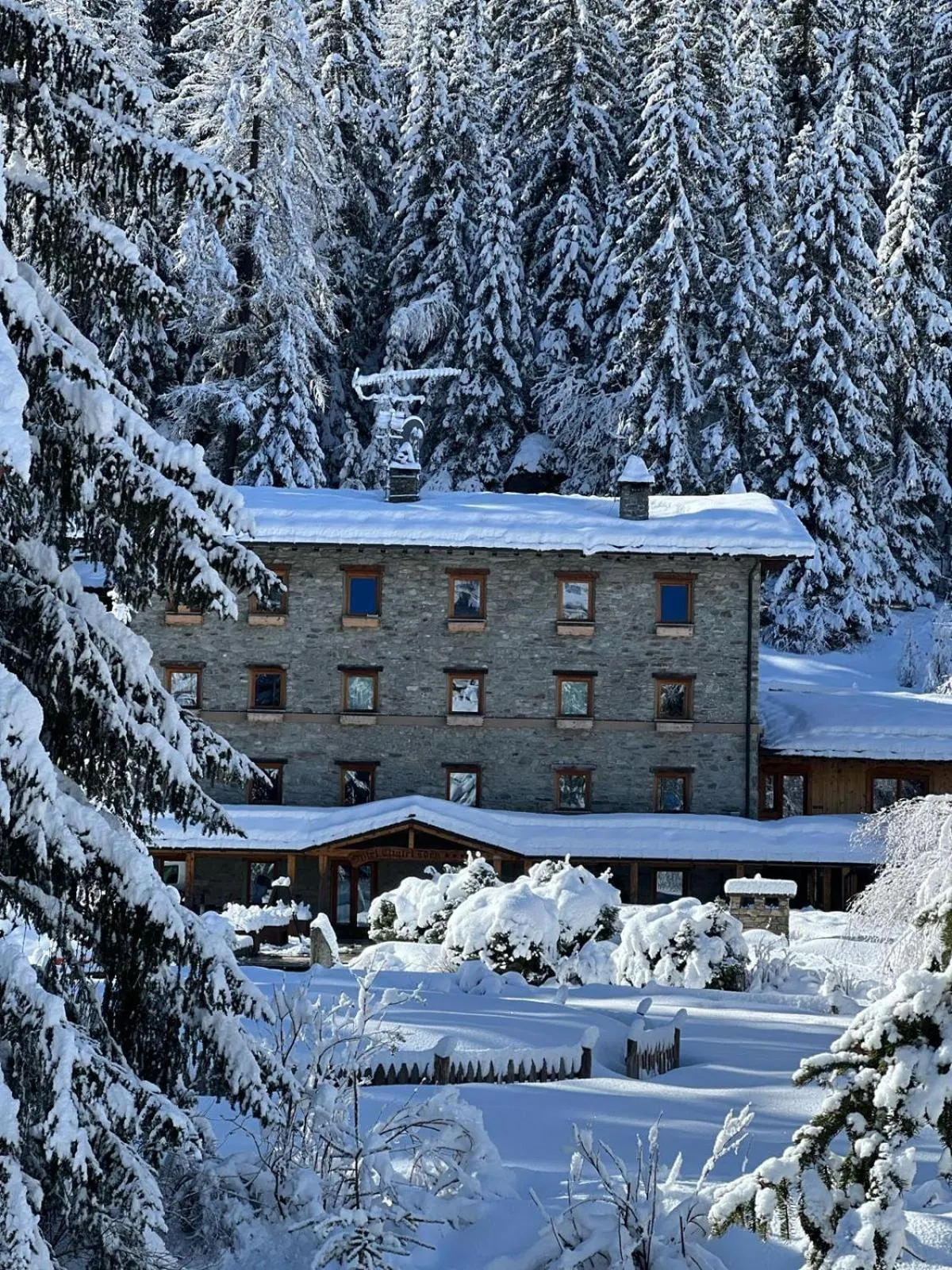 Property building in Chalet Eden Eco Hotel, Restaurant & Wellness