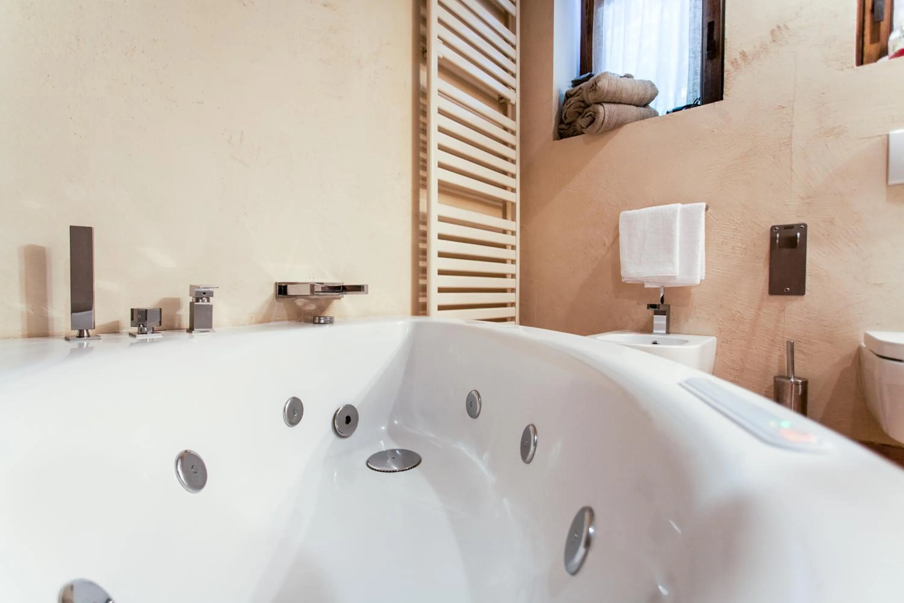 Bathroom in Chalet Eden Eco Hotel, Restaurant & Wellness