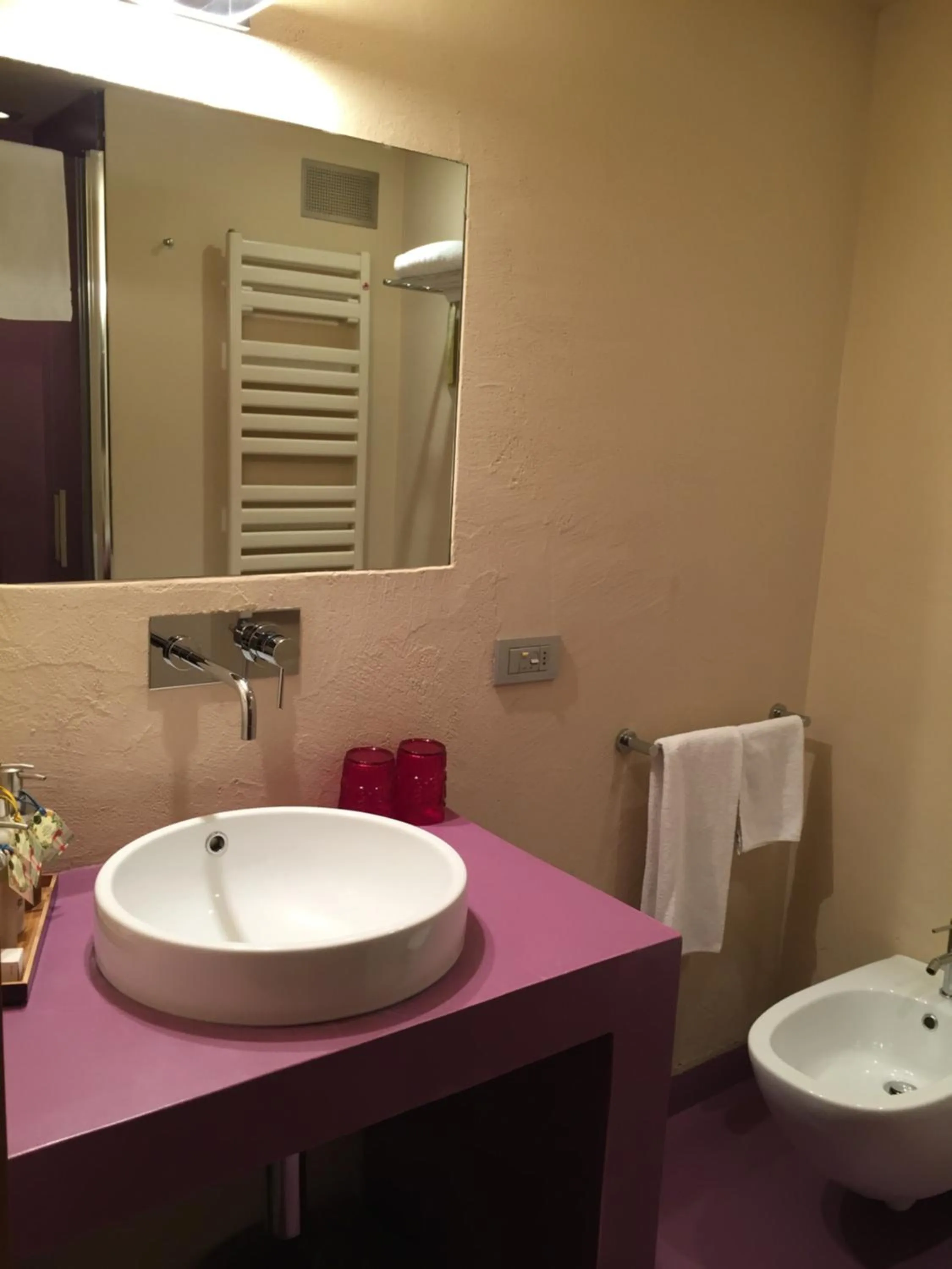 Bathroom in Chalet Eden Eco Hotel, Restaurant & Wellness