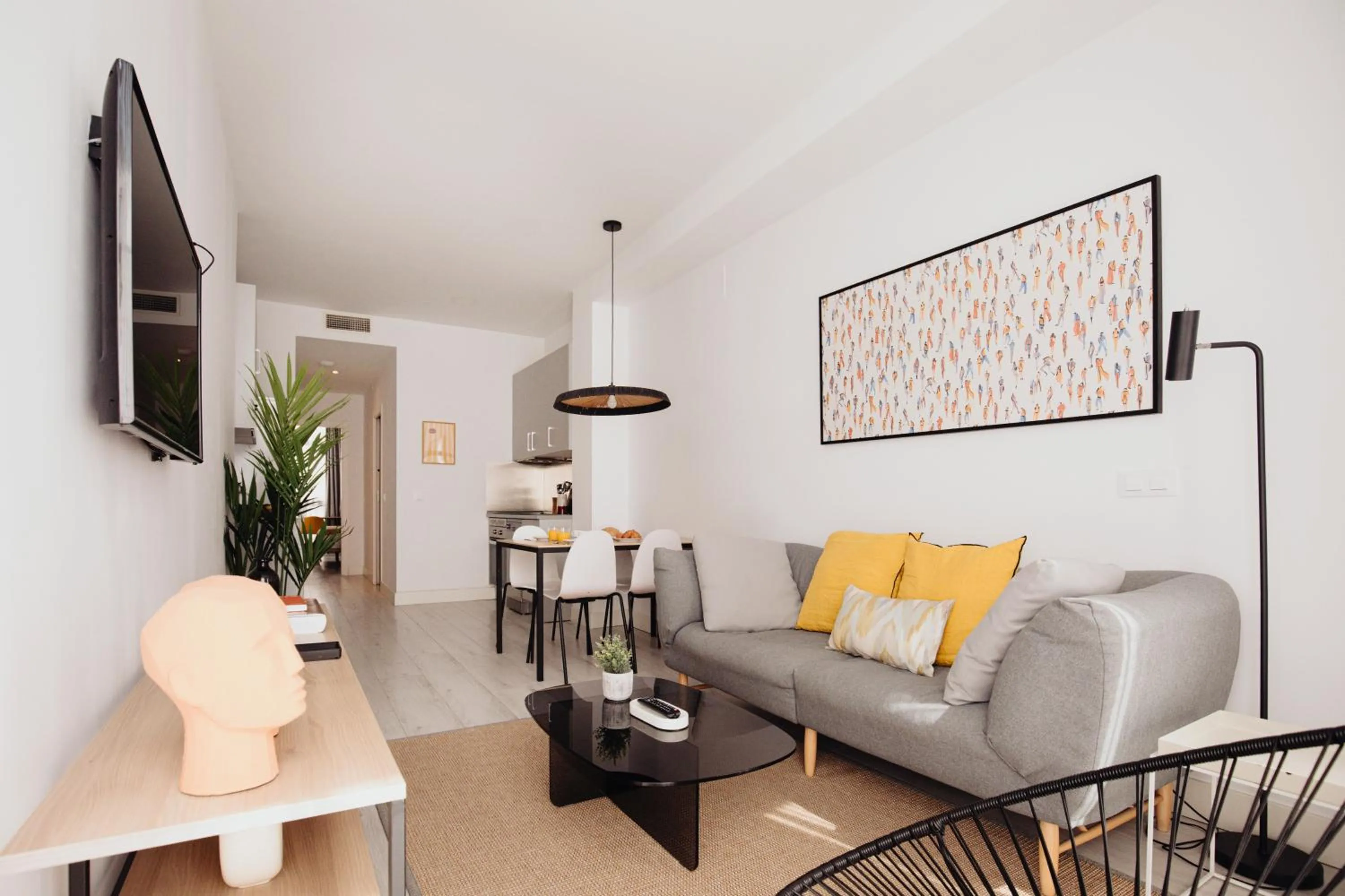 TV and multimedia in Aspasios Atocha Apartments