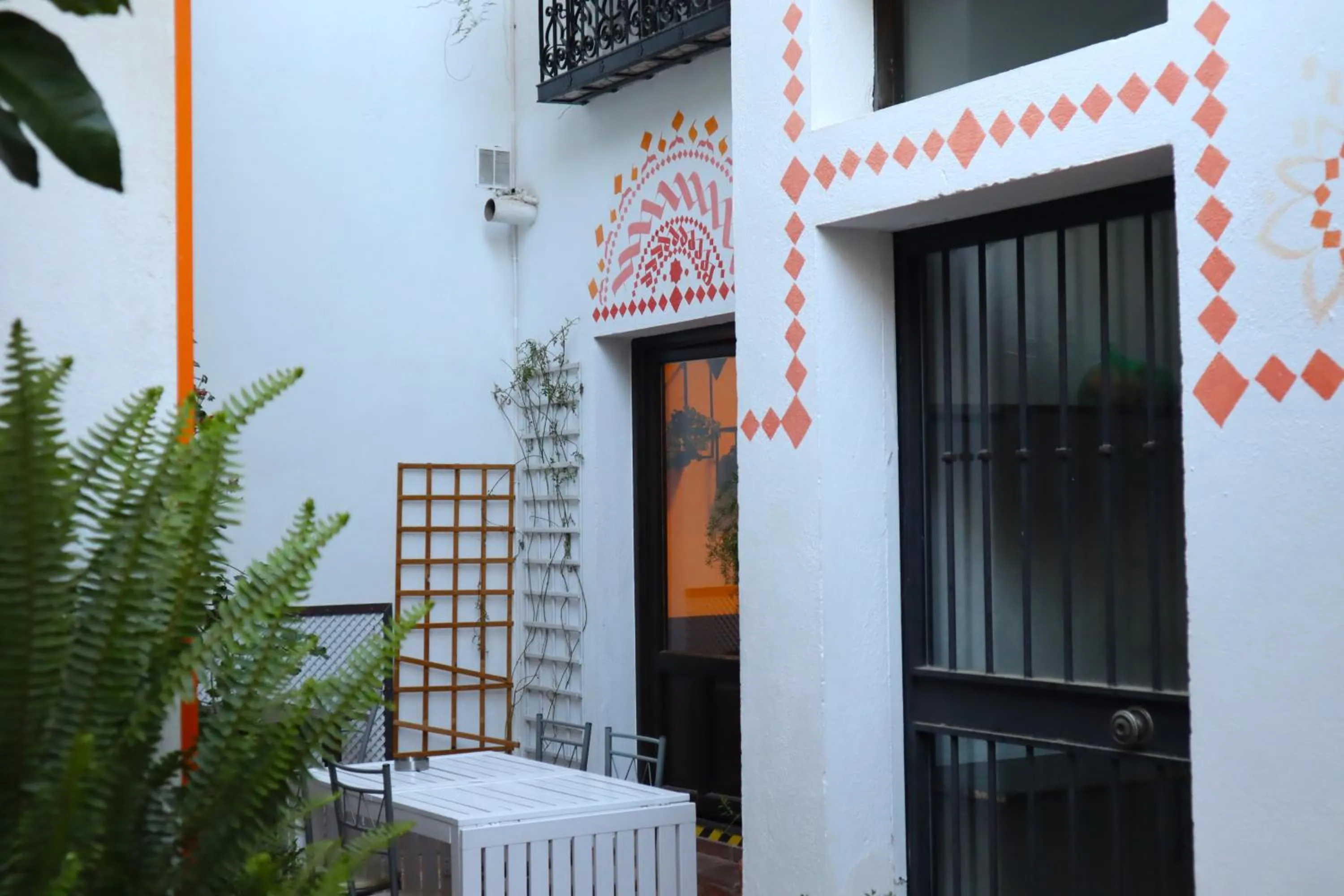 Balcony/Terrace in Oasis Backpackers' Hostel Granada