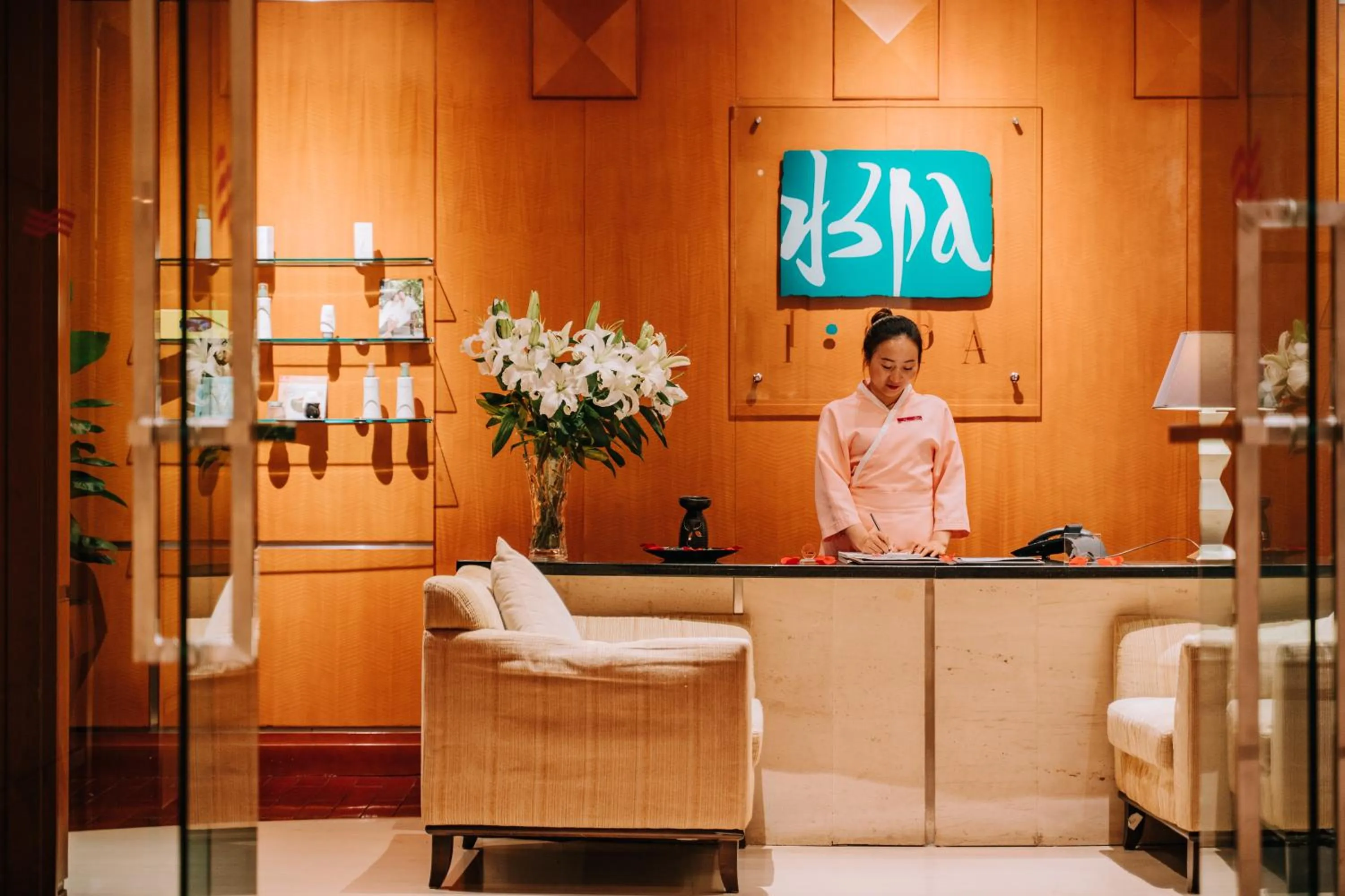 Spa and wellness centre/facilities, Lobby/Reception in Dekin Hotel Chongqing Jiefangbei