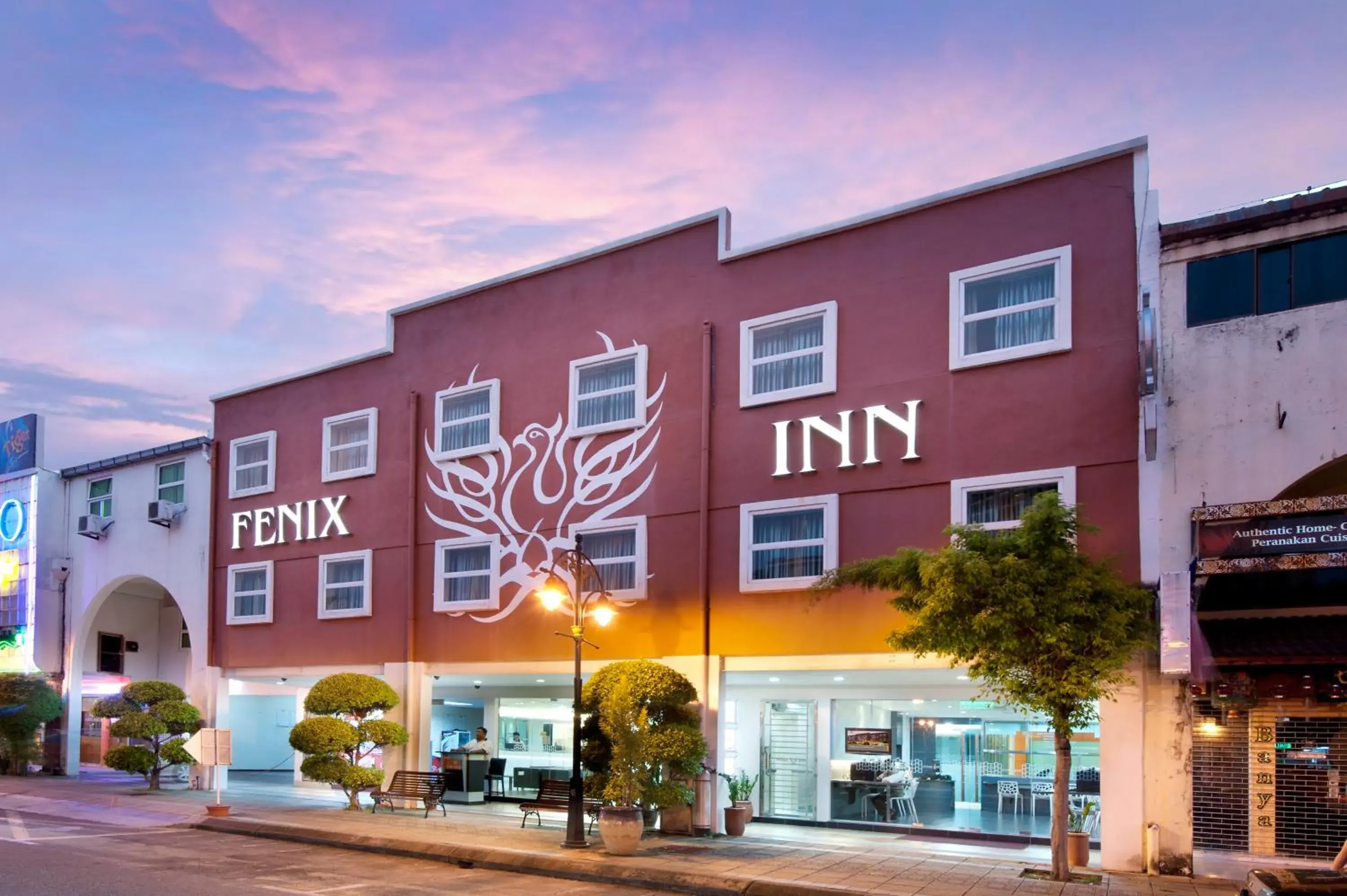 Property building in Fenix Inn Property building in Fenix Inn