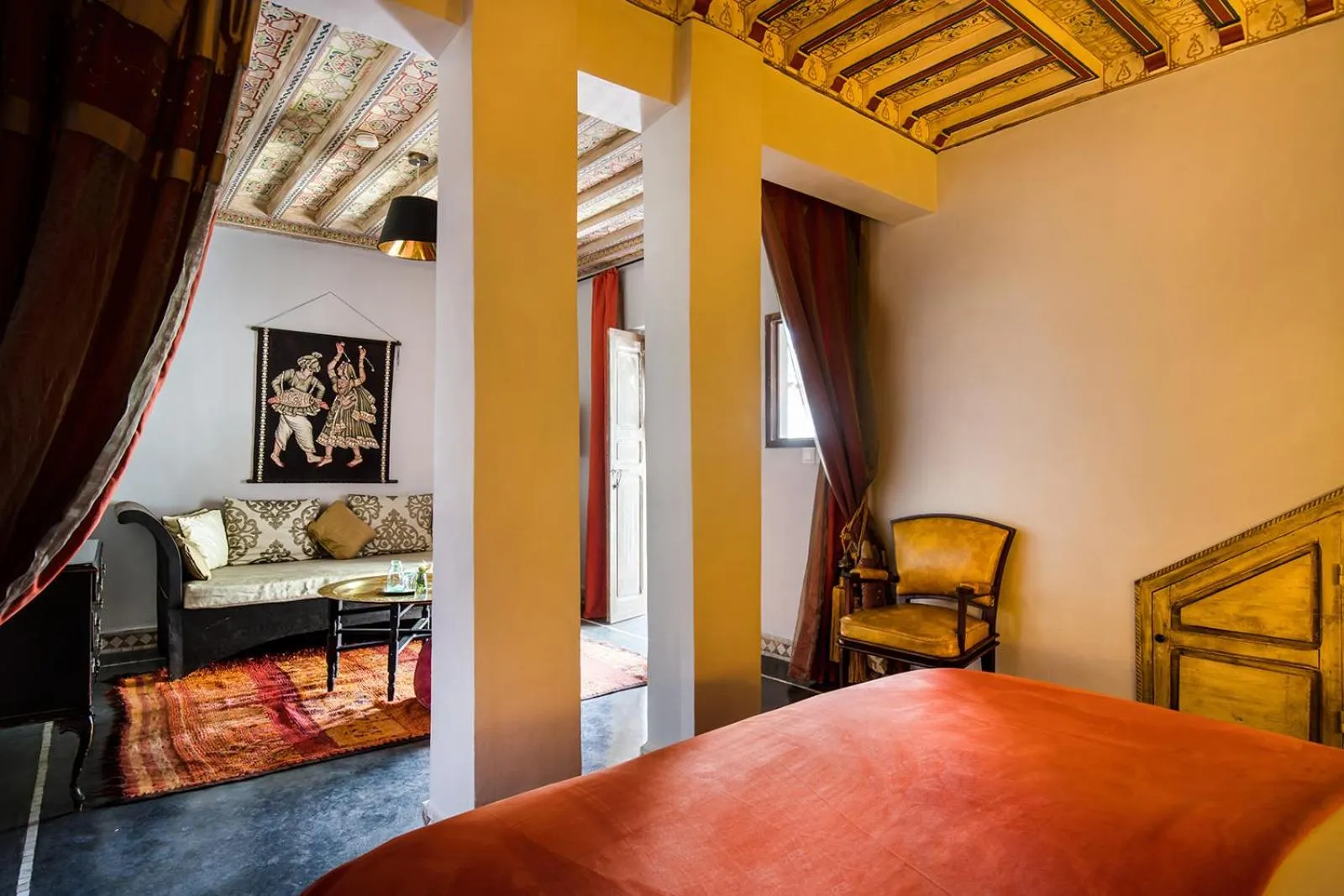 Bed in Riad Le Rihani