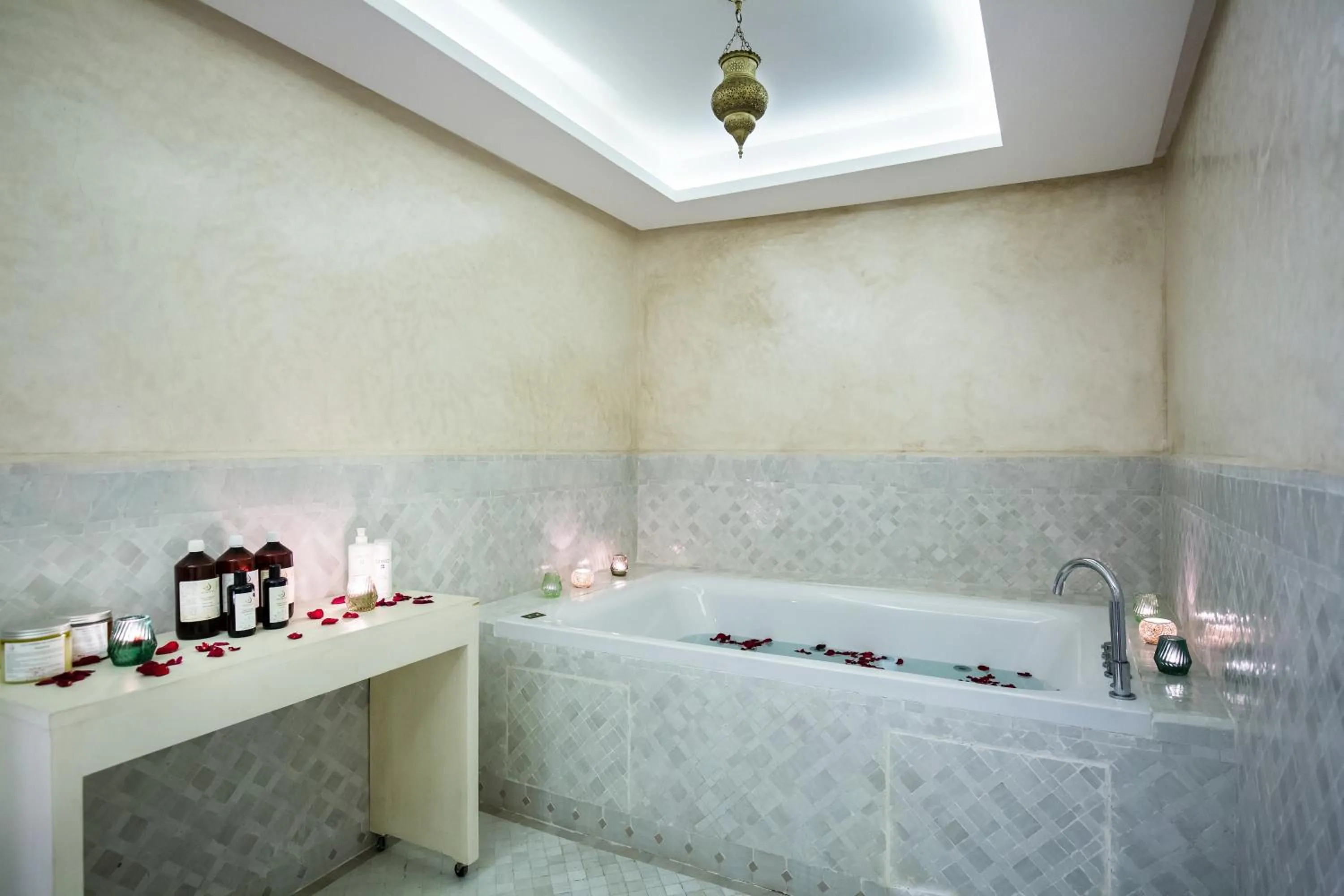 Spa and wellness centre/facilities in Riad Le Rihani