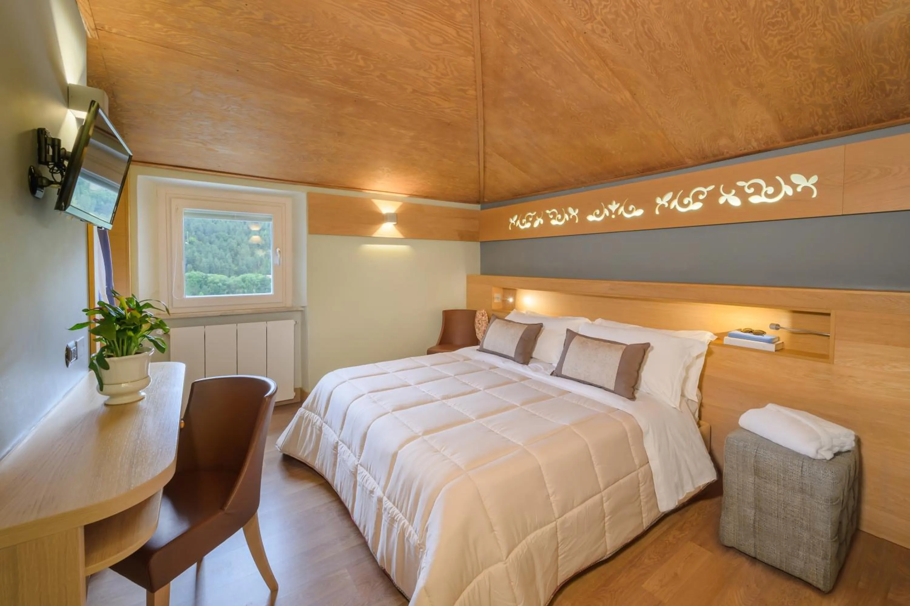 Bedroom, Bed in Ovindoli Park Hotel & SPA