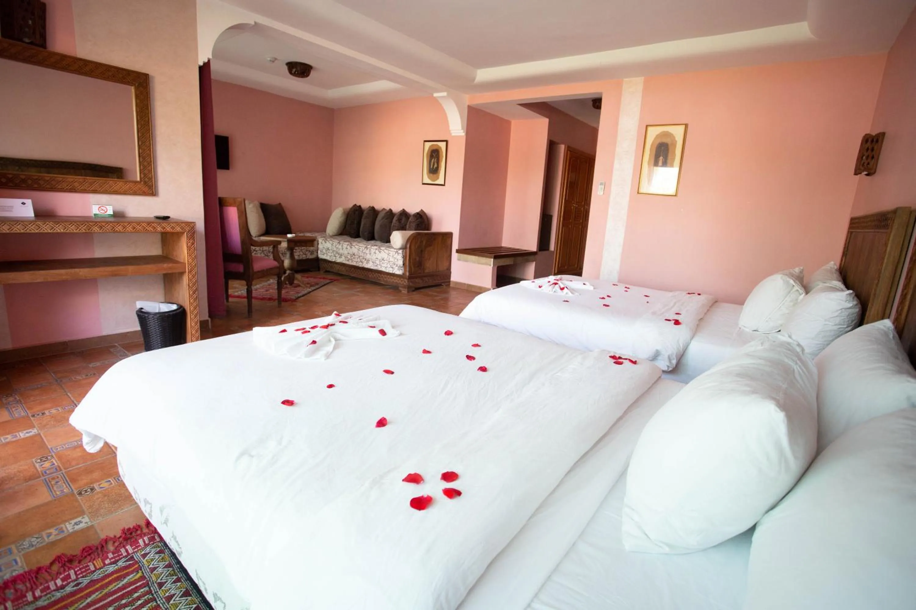 Bed in Hotel Dar Eddaya