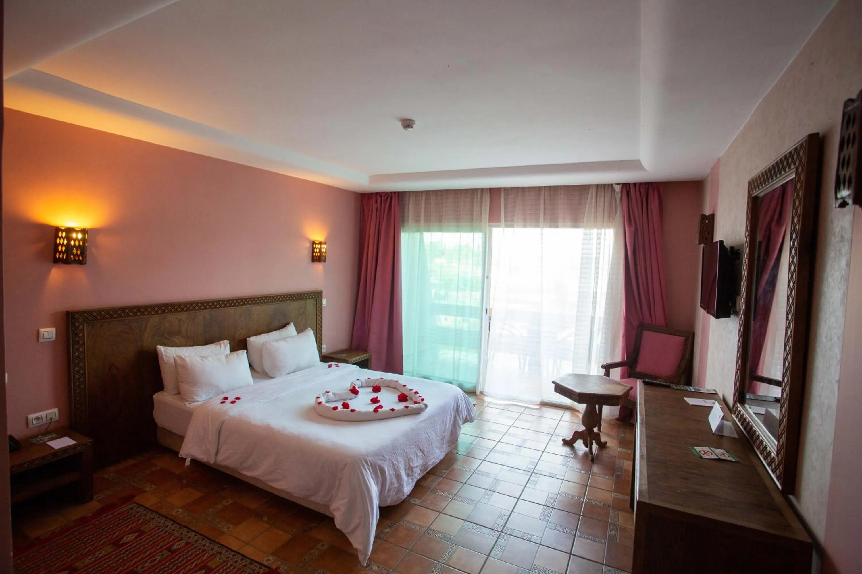 Bed in Hotel Dar Eddaya