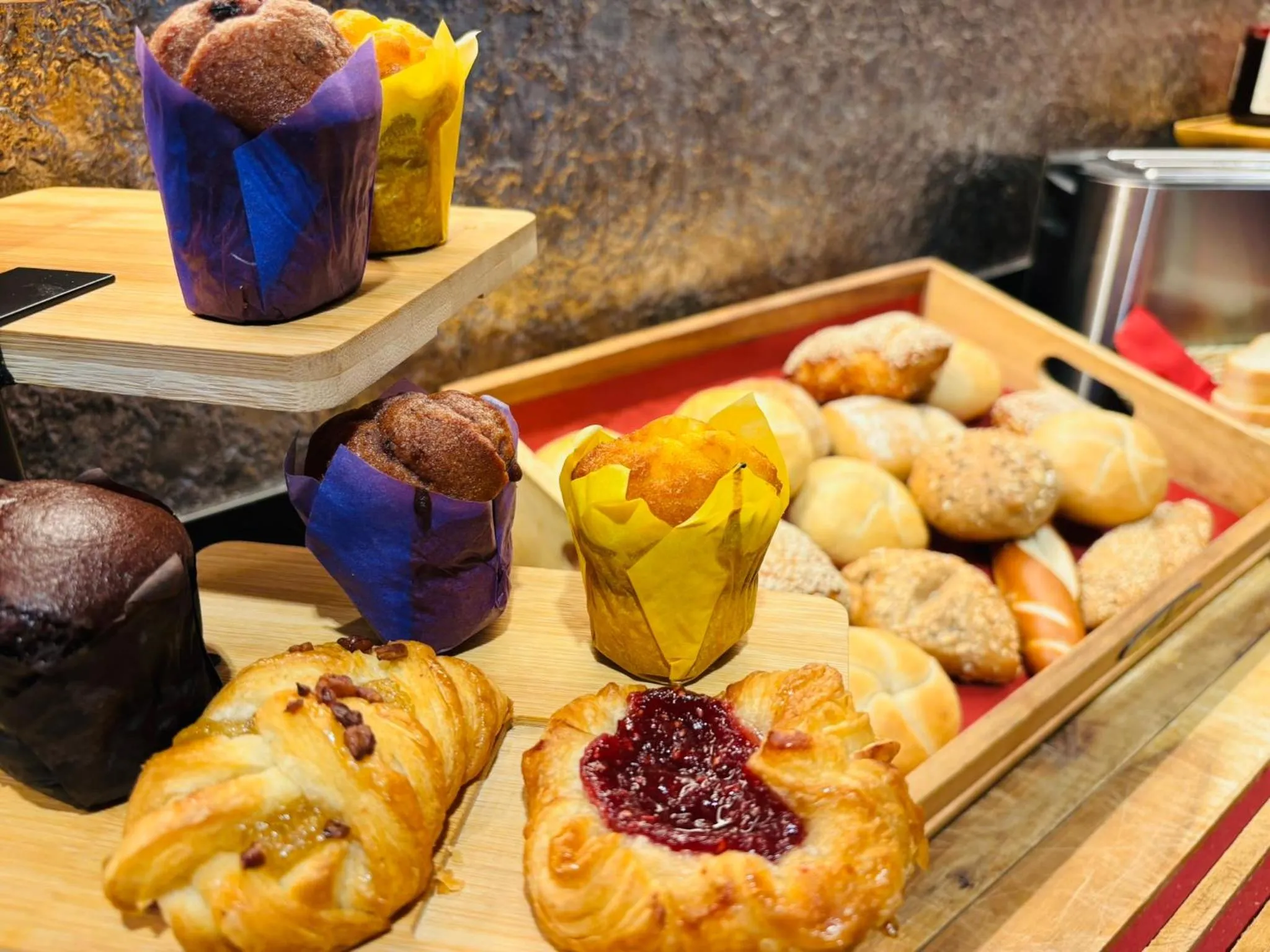 Breakfast in Aparthotel Dorfplatzl Garni Apartments & B&B