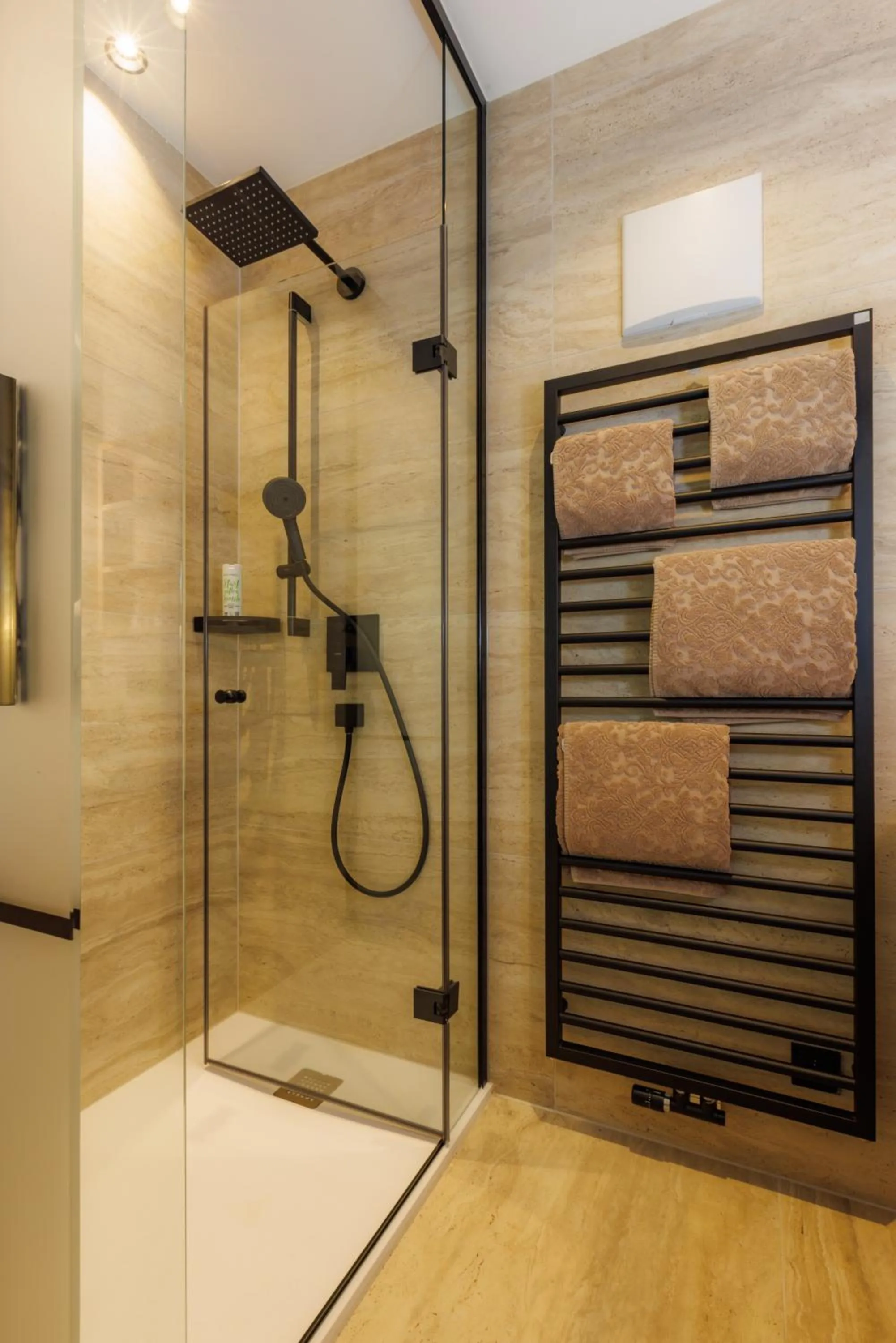 Bathroom in Hotel St. Georg