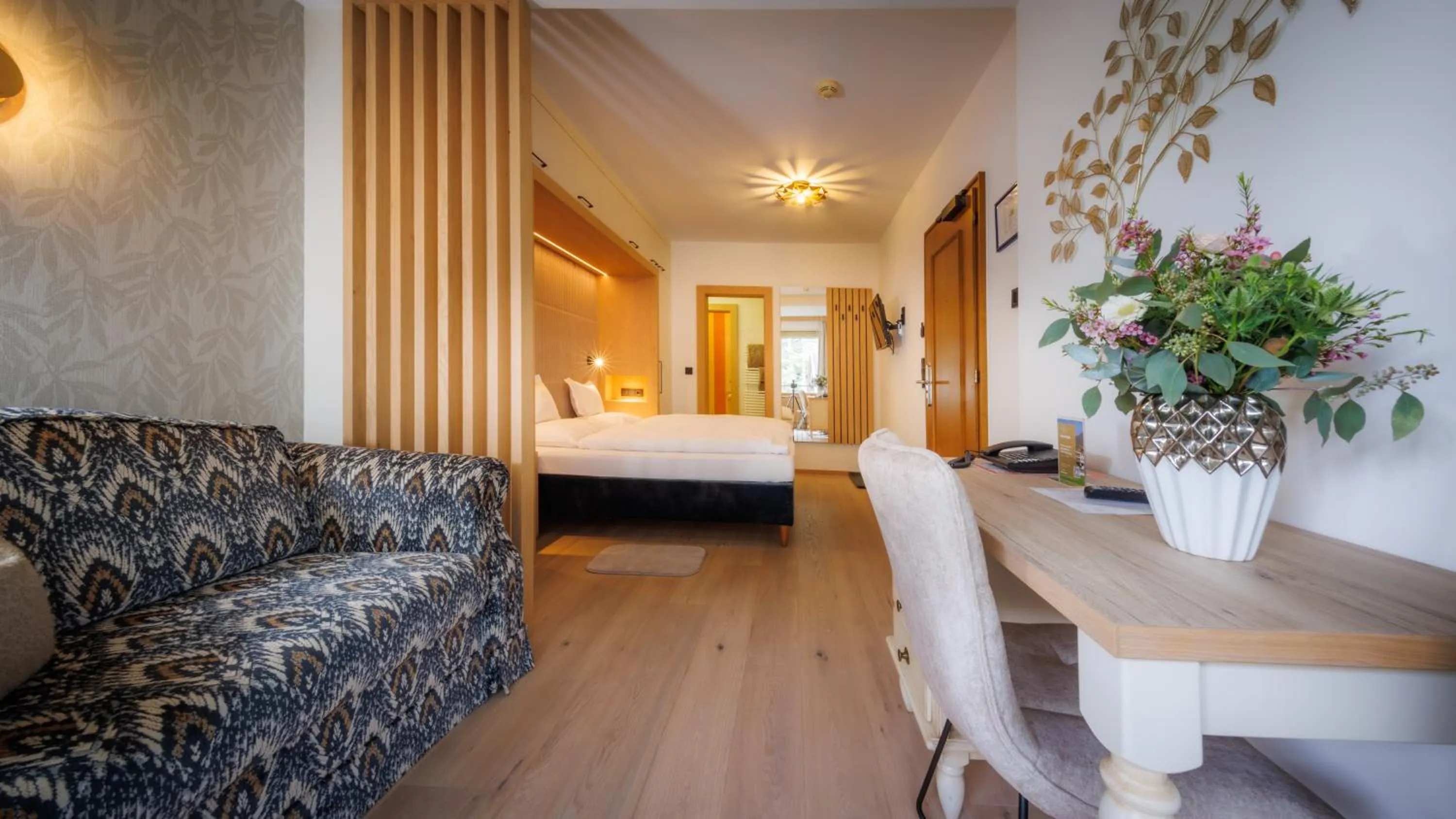 Photo of the whole room, Bed in Hotel St. Georg