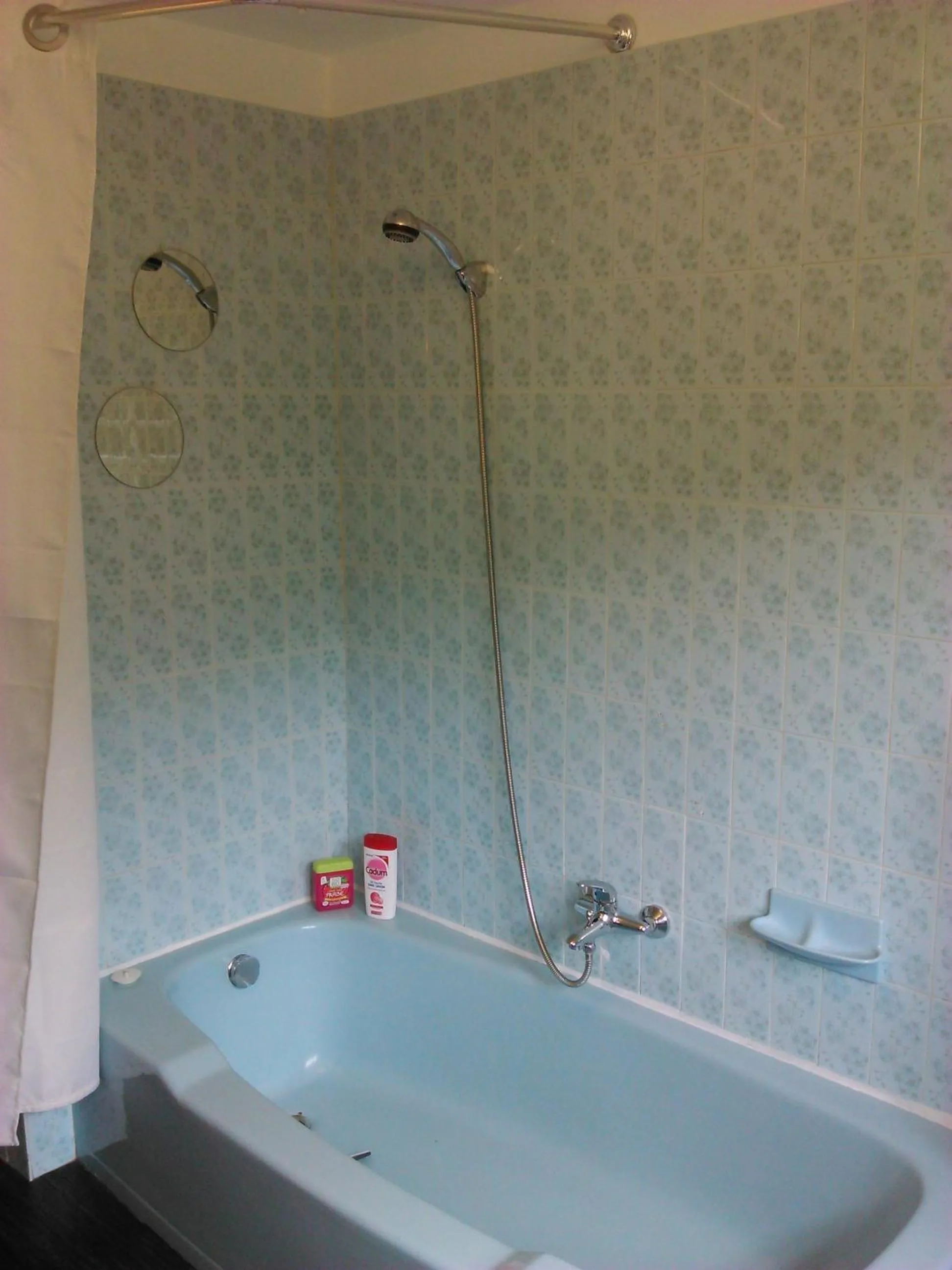 Bathroom in Maison d'hôtes Les Beaux Chenes