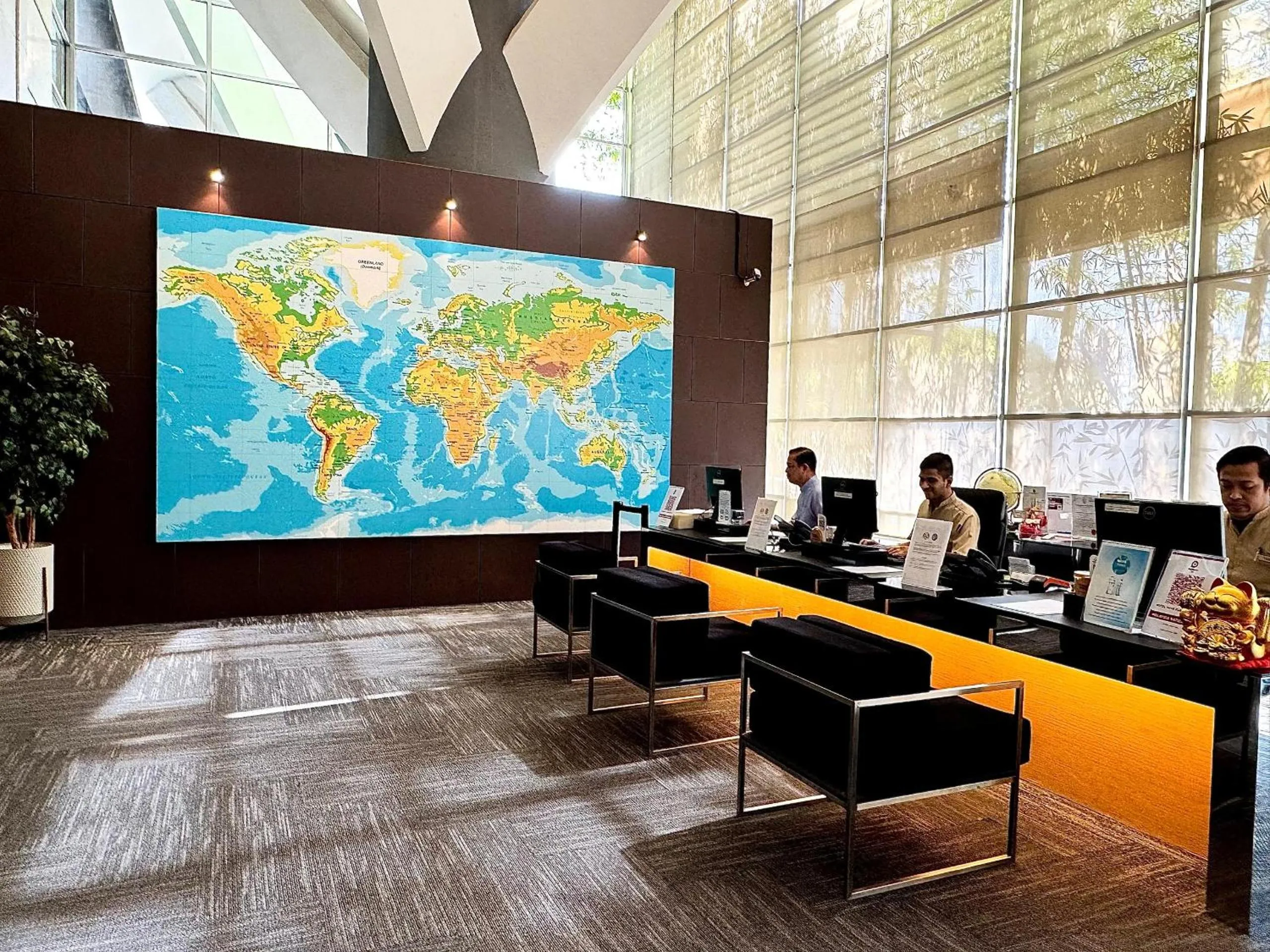 Lobby or reception in Hotel Maya Kuala Lumpur City Centre