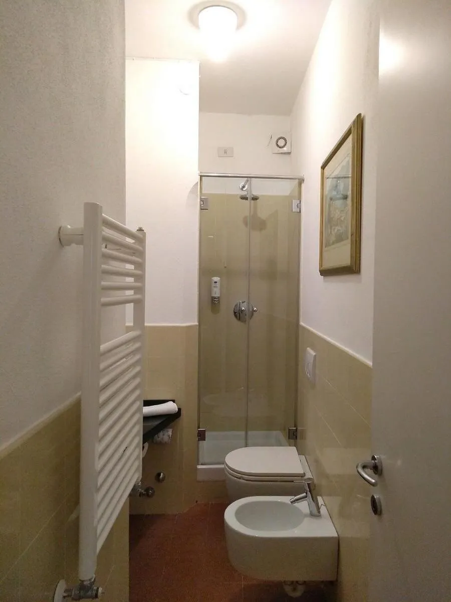 Bathroom in Hotel Gianni Franzi