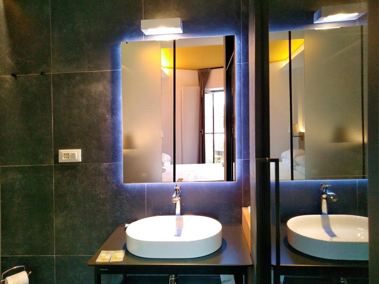 Bathroom in Hotel Gianni Franzi