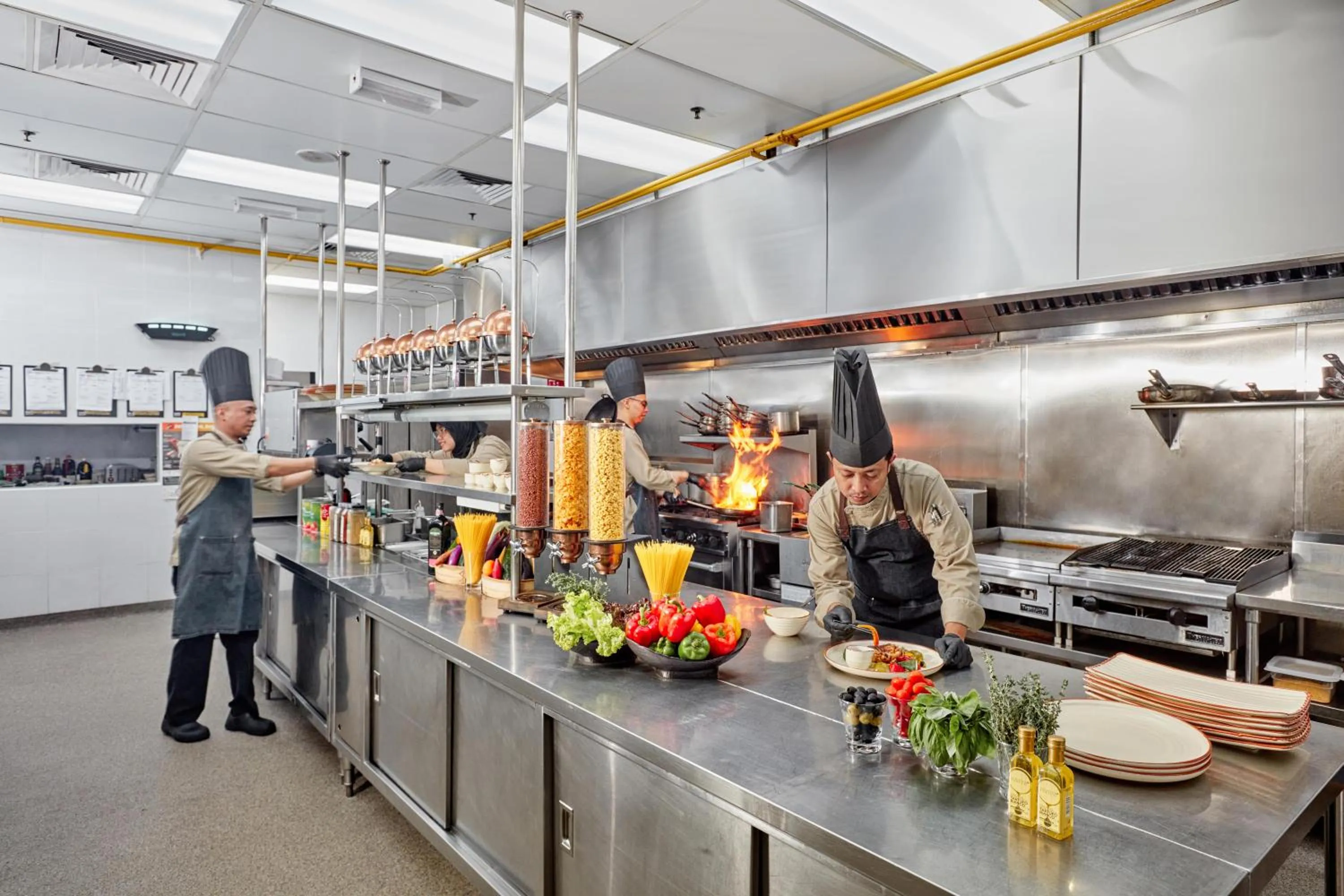 Kitchen or kitchenette in Mardhiyyah Hotel and Suites