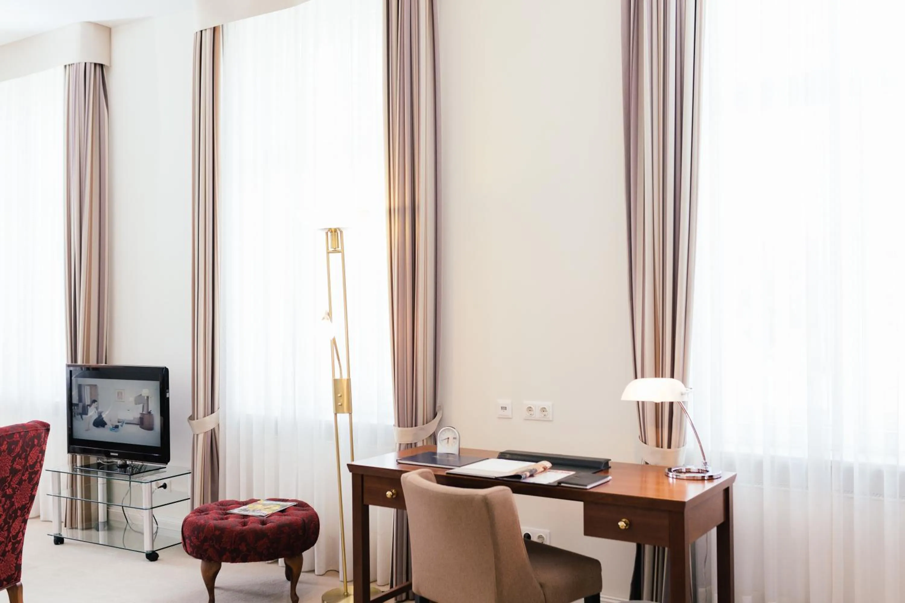 Photo of the whole room in Hotel Brandenburger Tor Potsdam