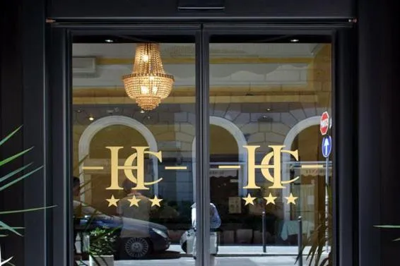 Decorative detail in Hotel California