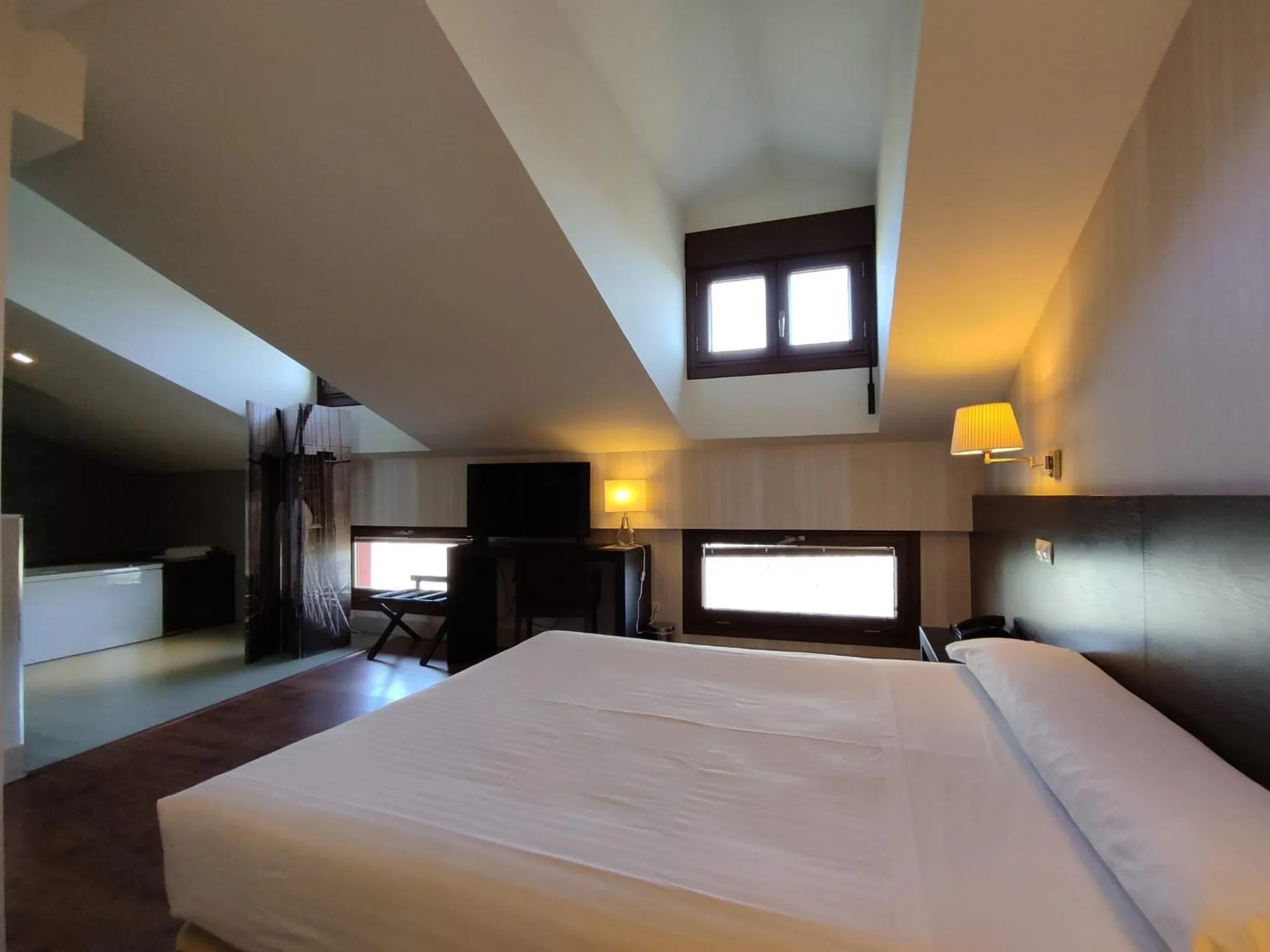 Bed in Hotel Puerta del Arco