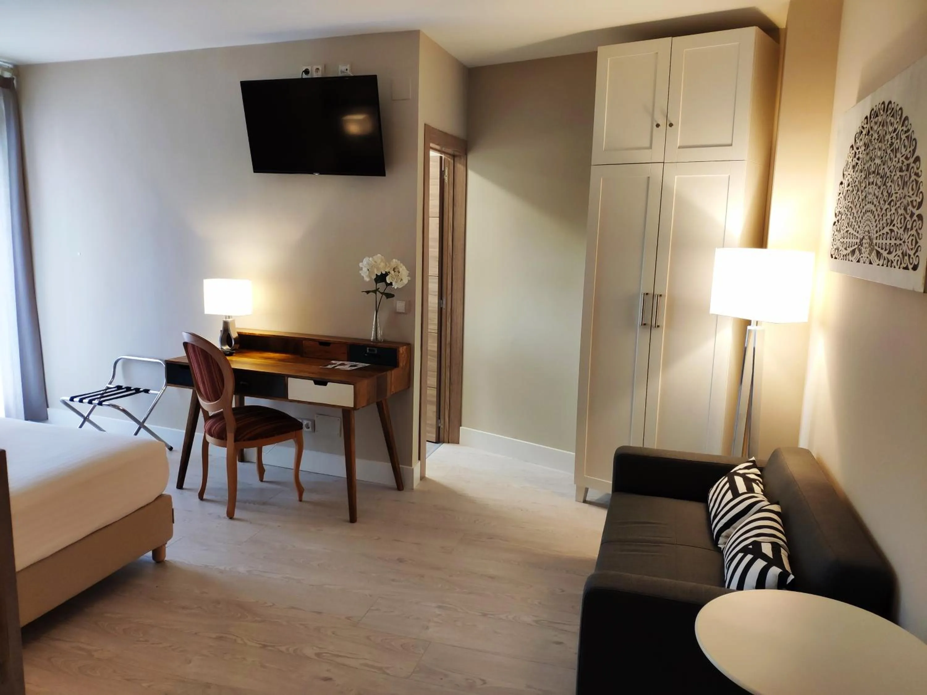 Bed in Hotel Puerta del Arco