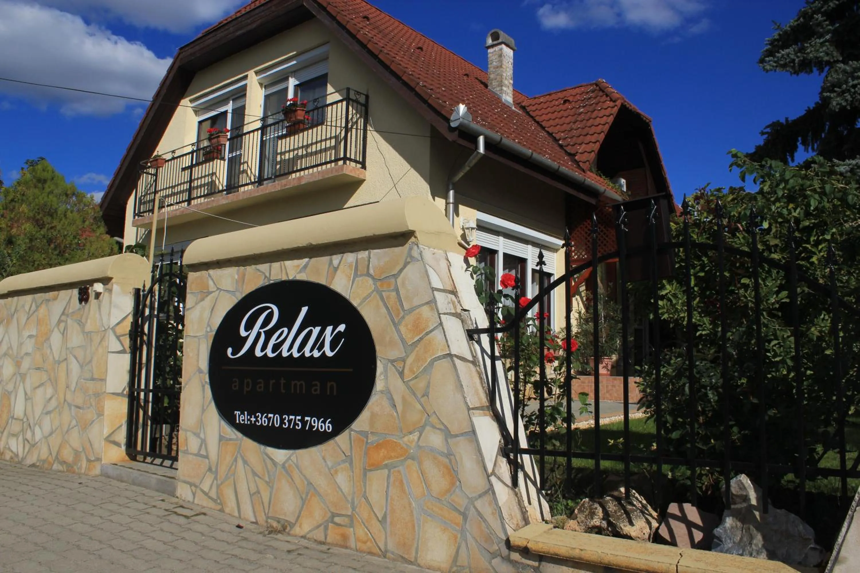 Property building in RELAX Apartman