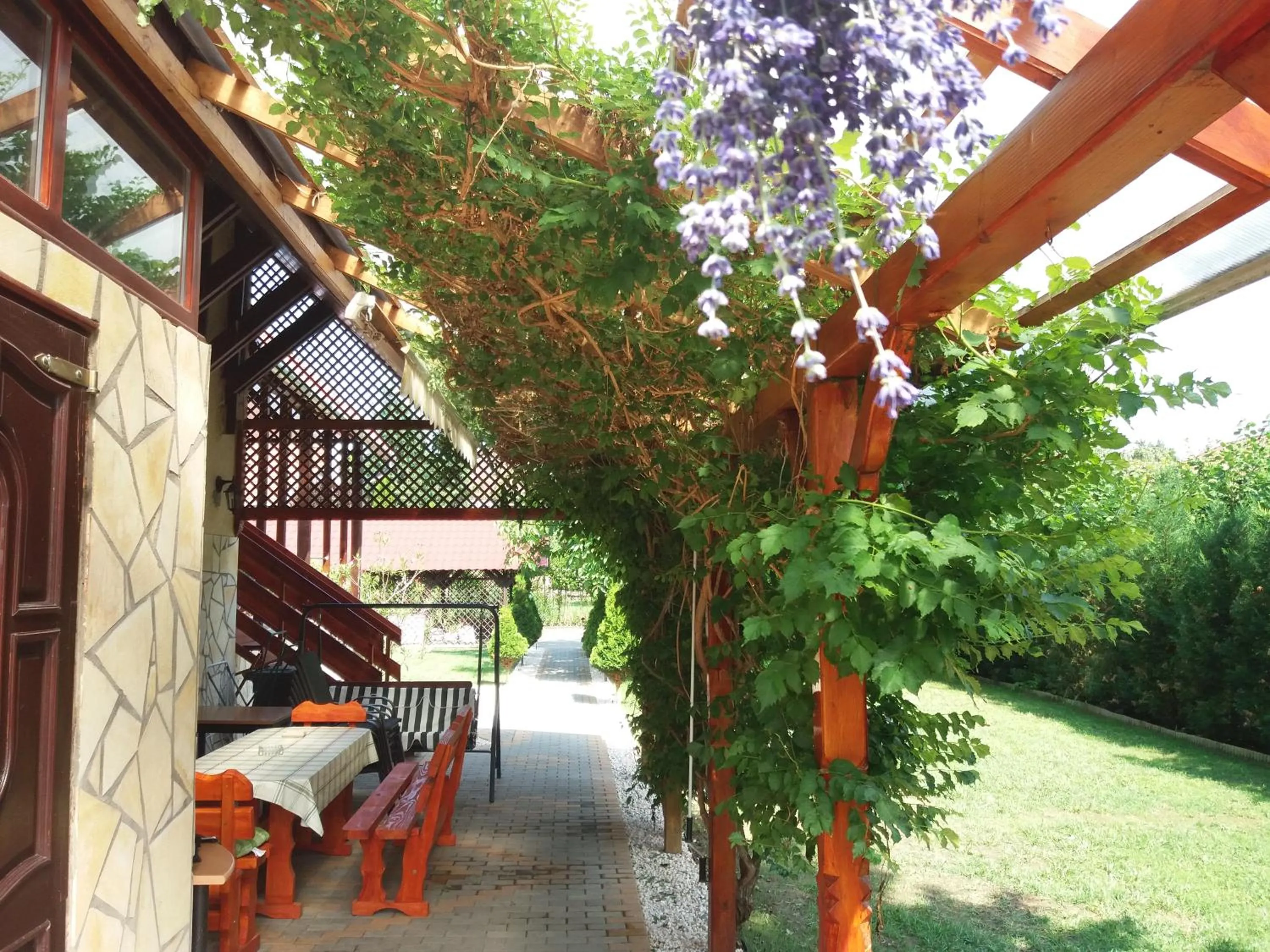 Garden in RELAX Apartman