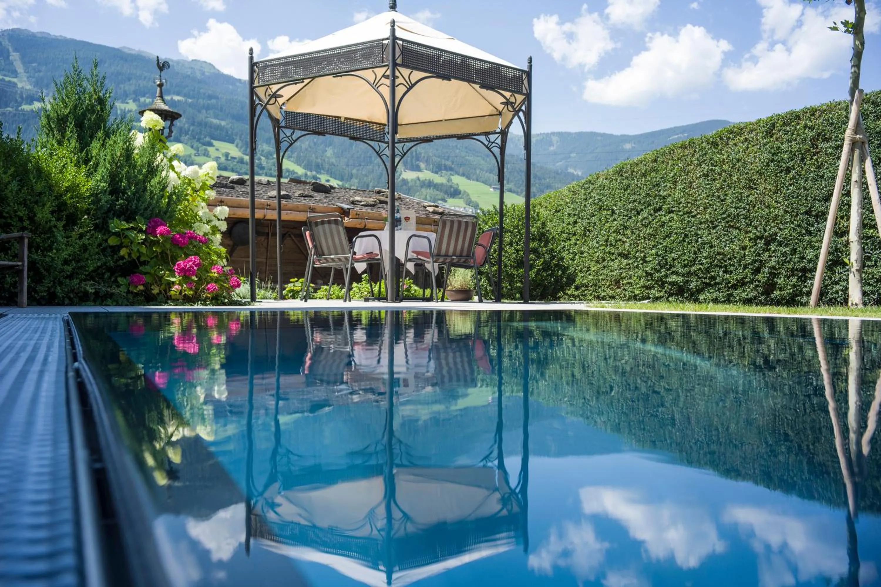 Garden in Hotel Riedl im Zillertal