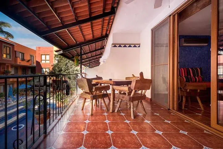 Suite with Terrace in Casa Lotería -Pueblito Sayulita- Colorful, Family and Relax Experience with Private Parking and Pool Suite with Terrace in Casa Lotería -Pueblito Sayulita- Colorful, Family and Relax Experience with Private Parking and Pool