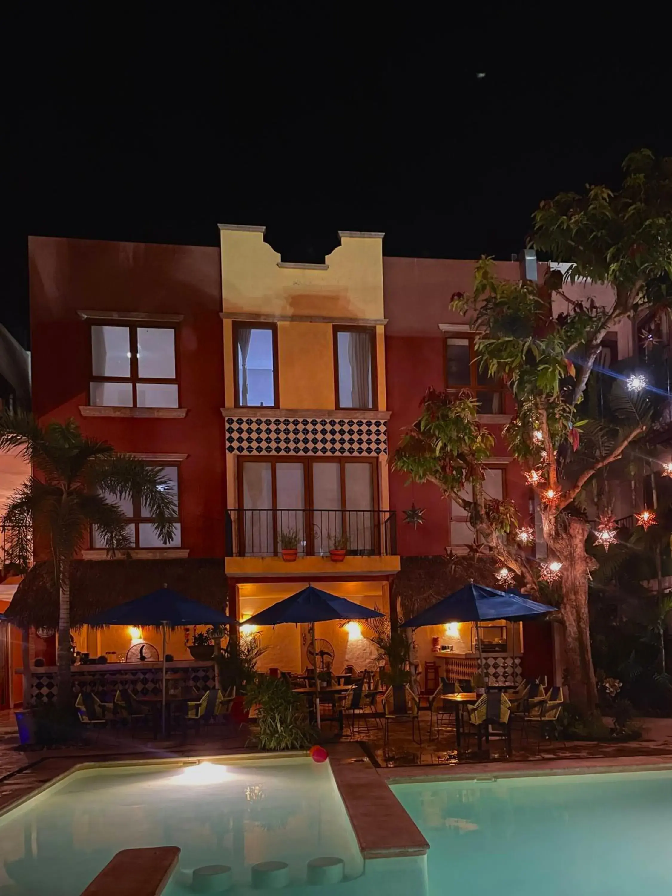 Property building in Casa Lotería -Pueblito Sayulita- Colorful, Family and Relax Experience with Private Parking and Pool Property building in Casa Lotería -Pueblito Sayulita- Colorful, Family and Relax Experience with Private Parking and Pool