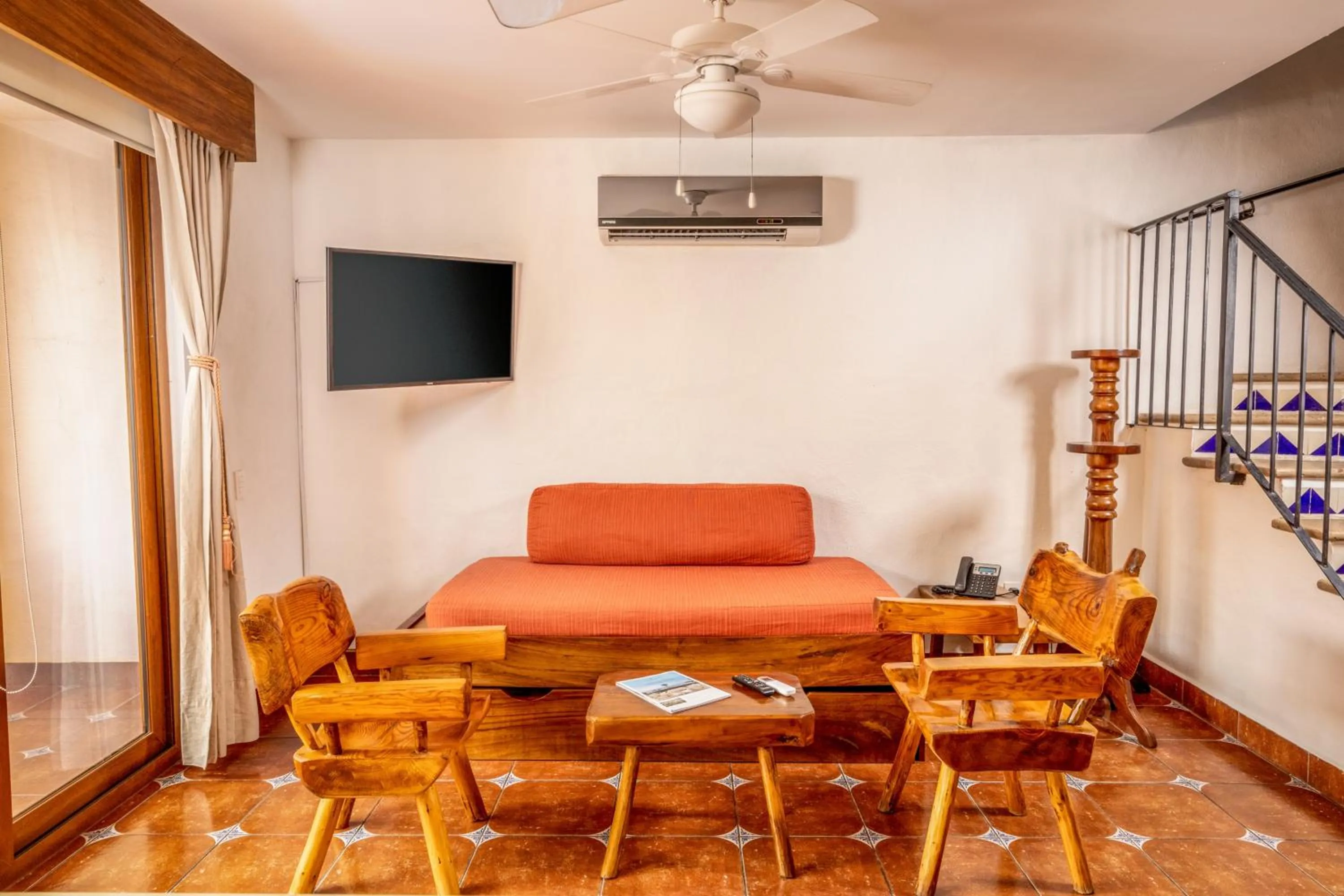 Living room in Casa Lotería -Pueblito Sayulita- Colorful, Family and Relax Experience with Private Parking and Pool