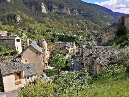 Hôtel BURLATIS
