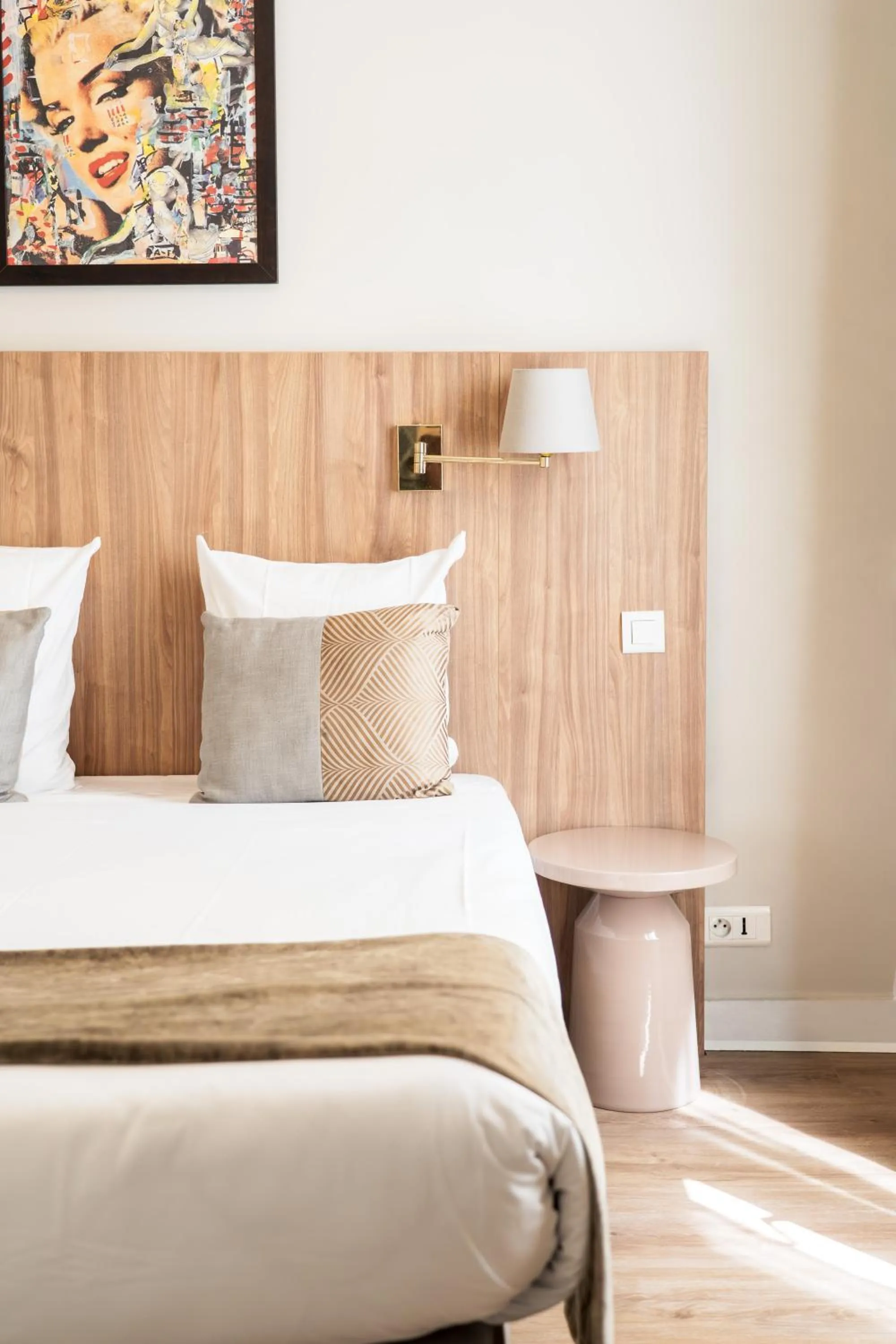 Decorative detail, Bed in Hotel Corona -Rodier-