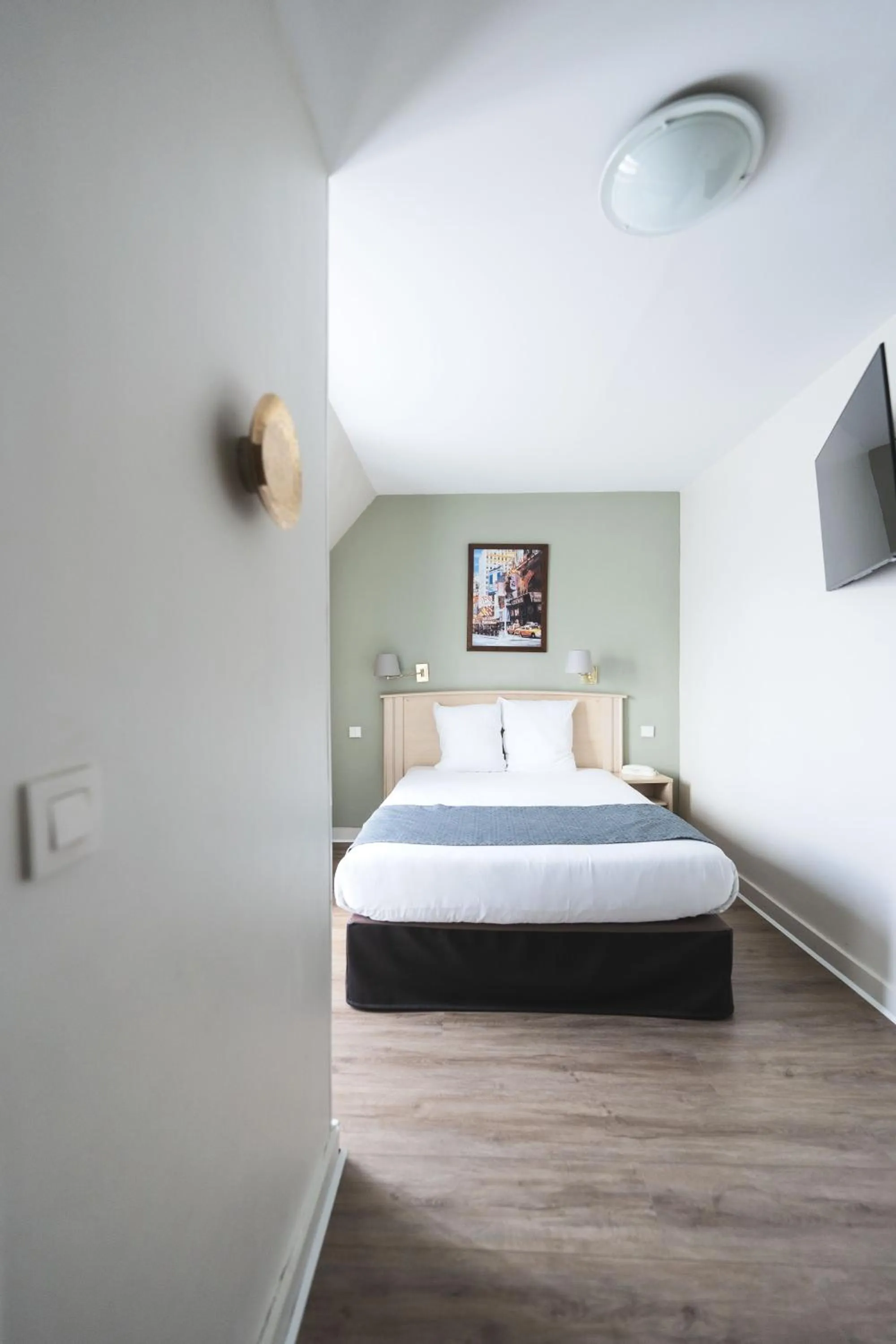 Bed in Hotel Corona -Rodier-