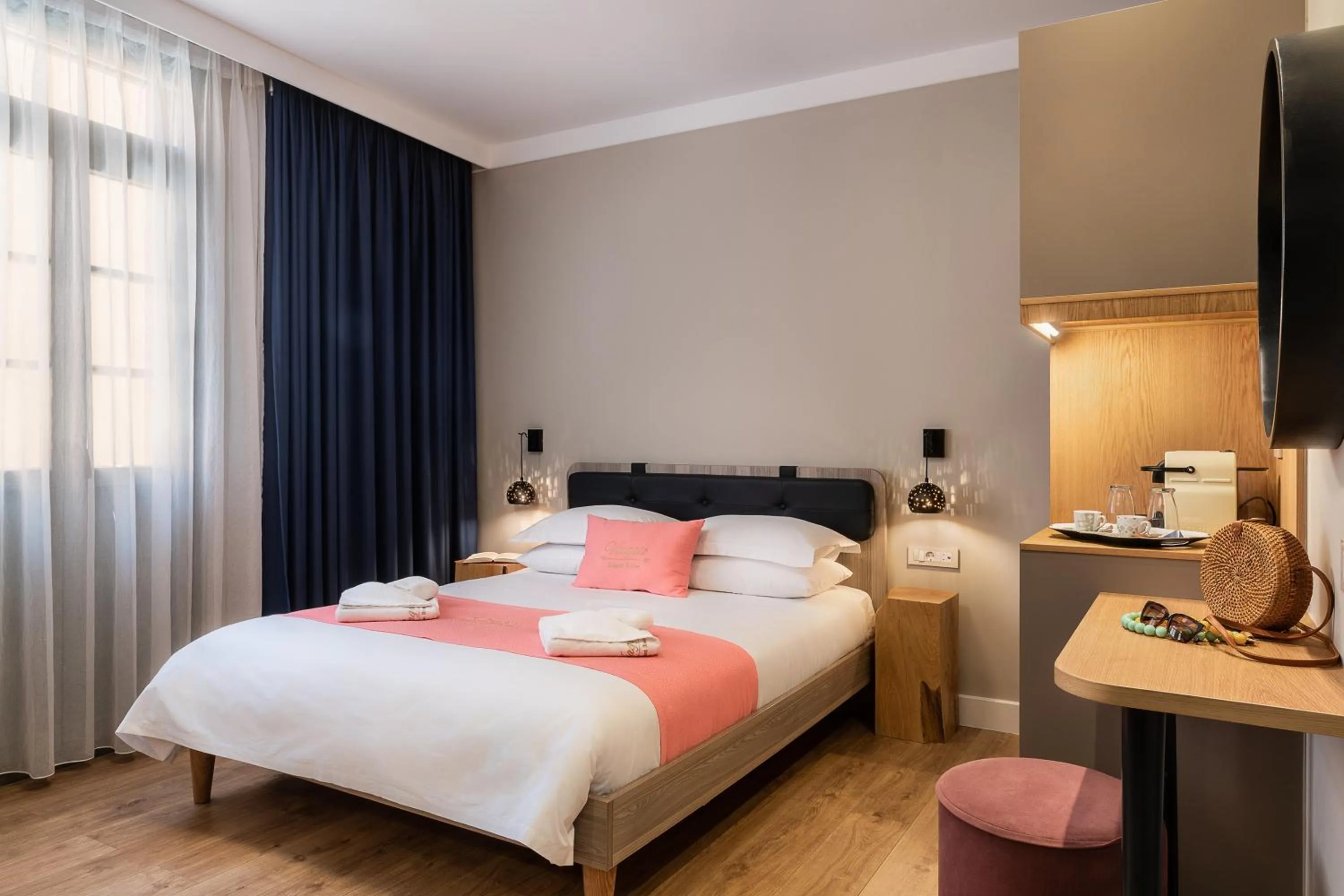 Bed in Viaggio Elegant Rooms