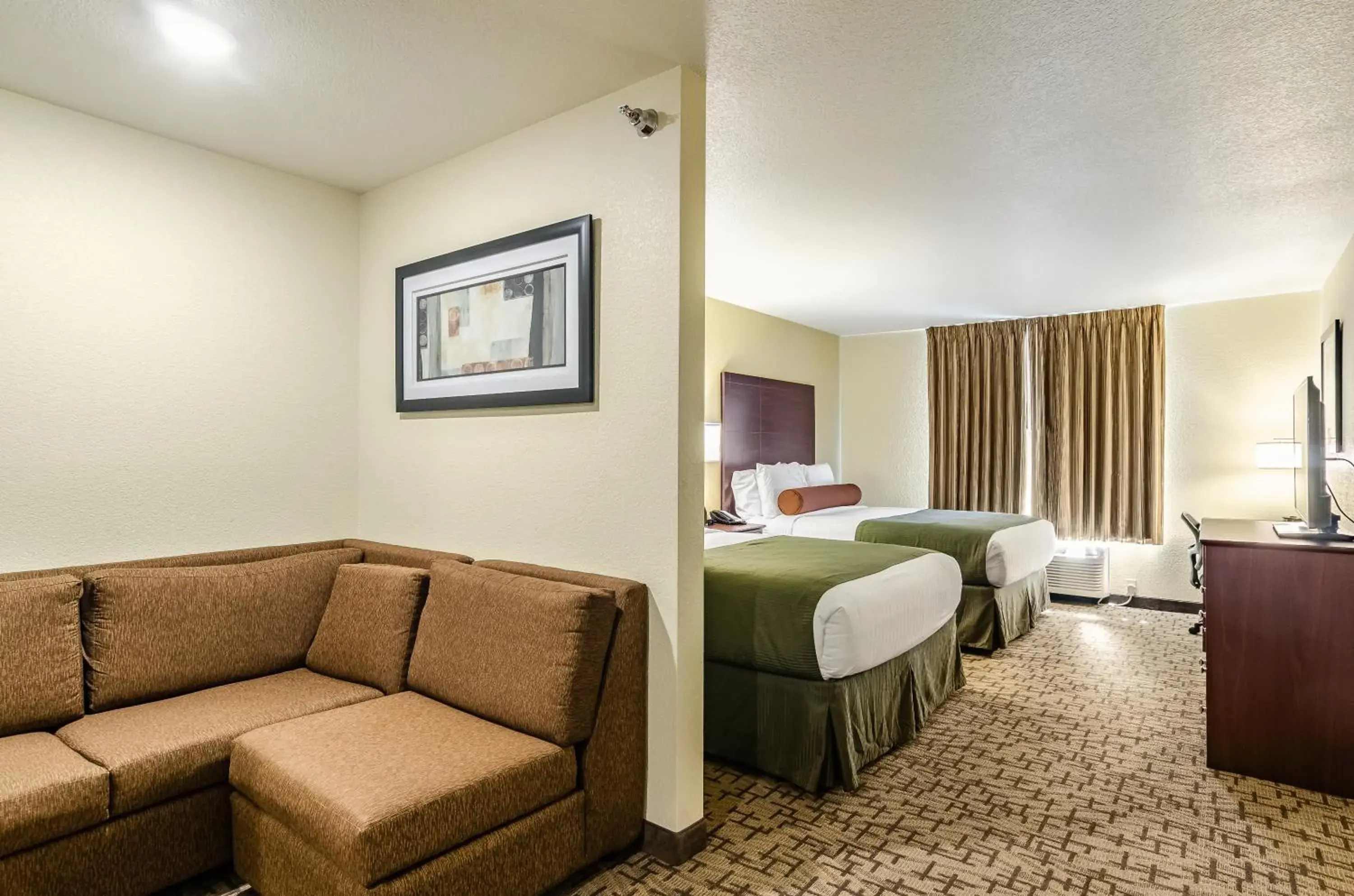 Deluxe Queen Studio in Cobblestone Hotel & Suites - Gering/Scottsbluff Deluxe Queen Studio in Cobblestone Hotel & Suites - Gering/Scottsbluff