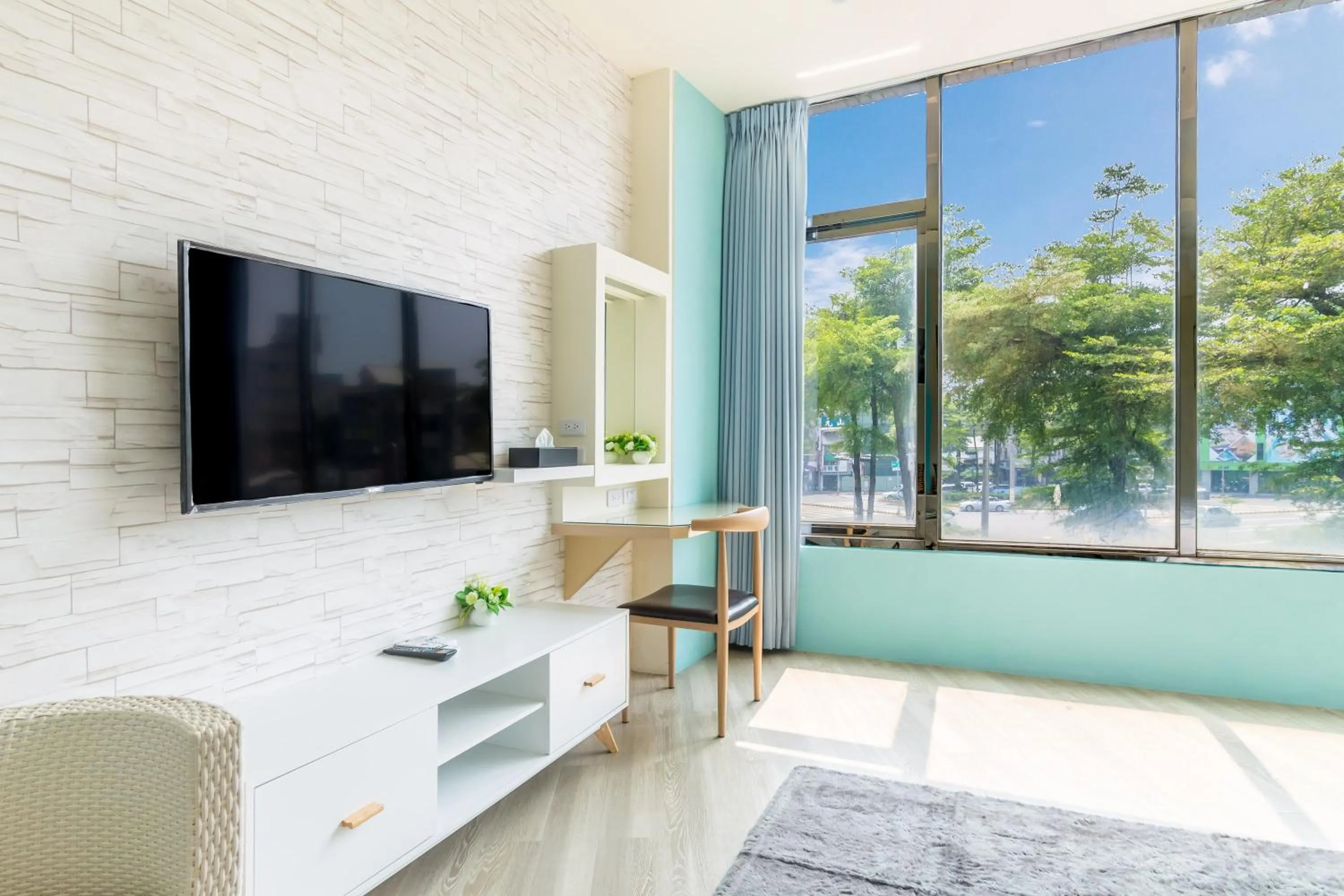 TV and multimedia in 良辰暖居