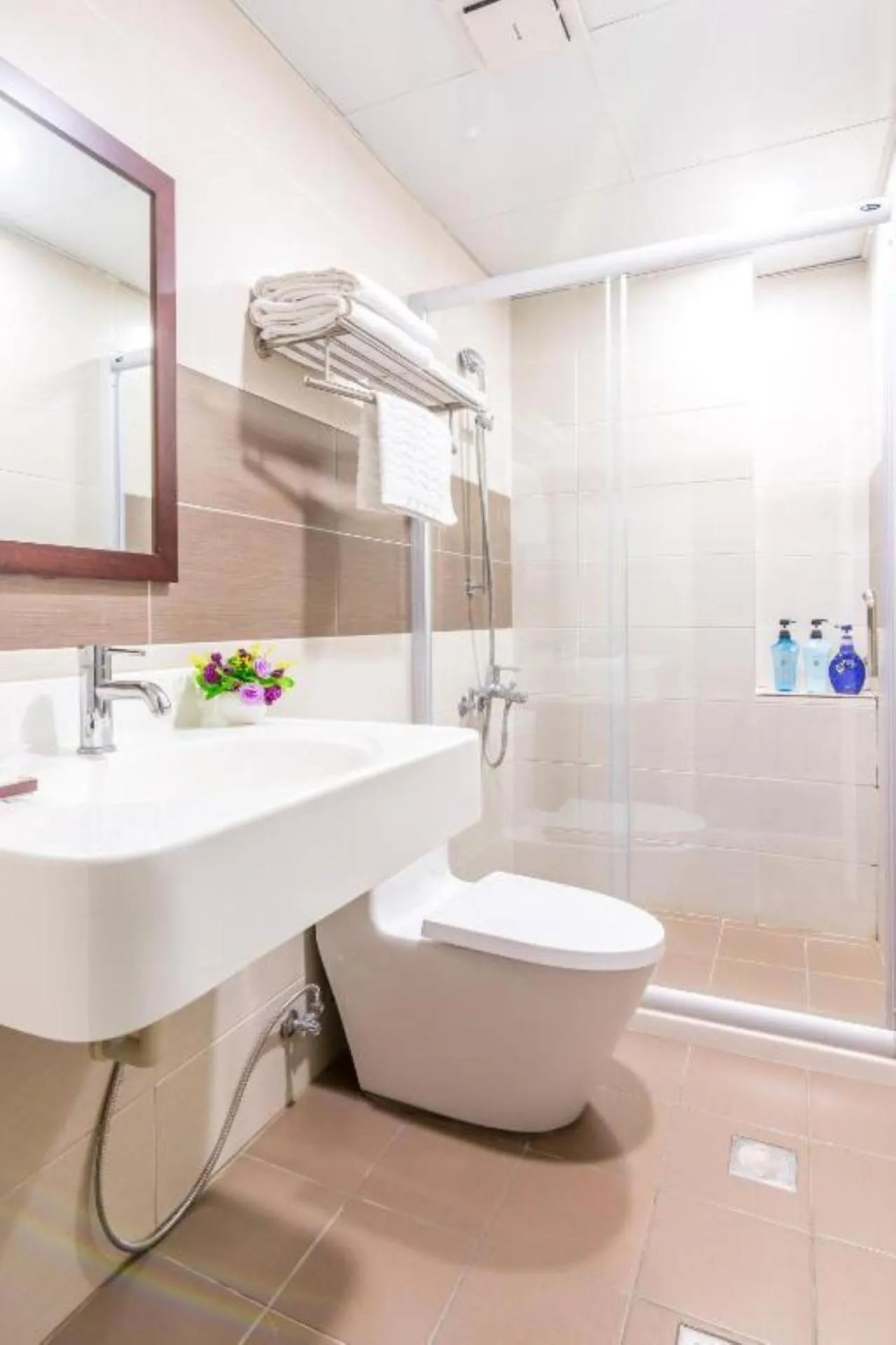 Bathroom in 良辰暖居