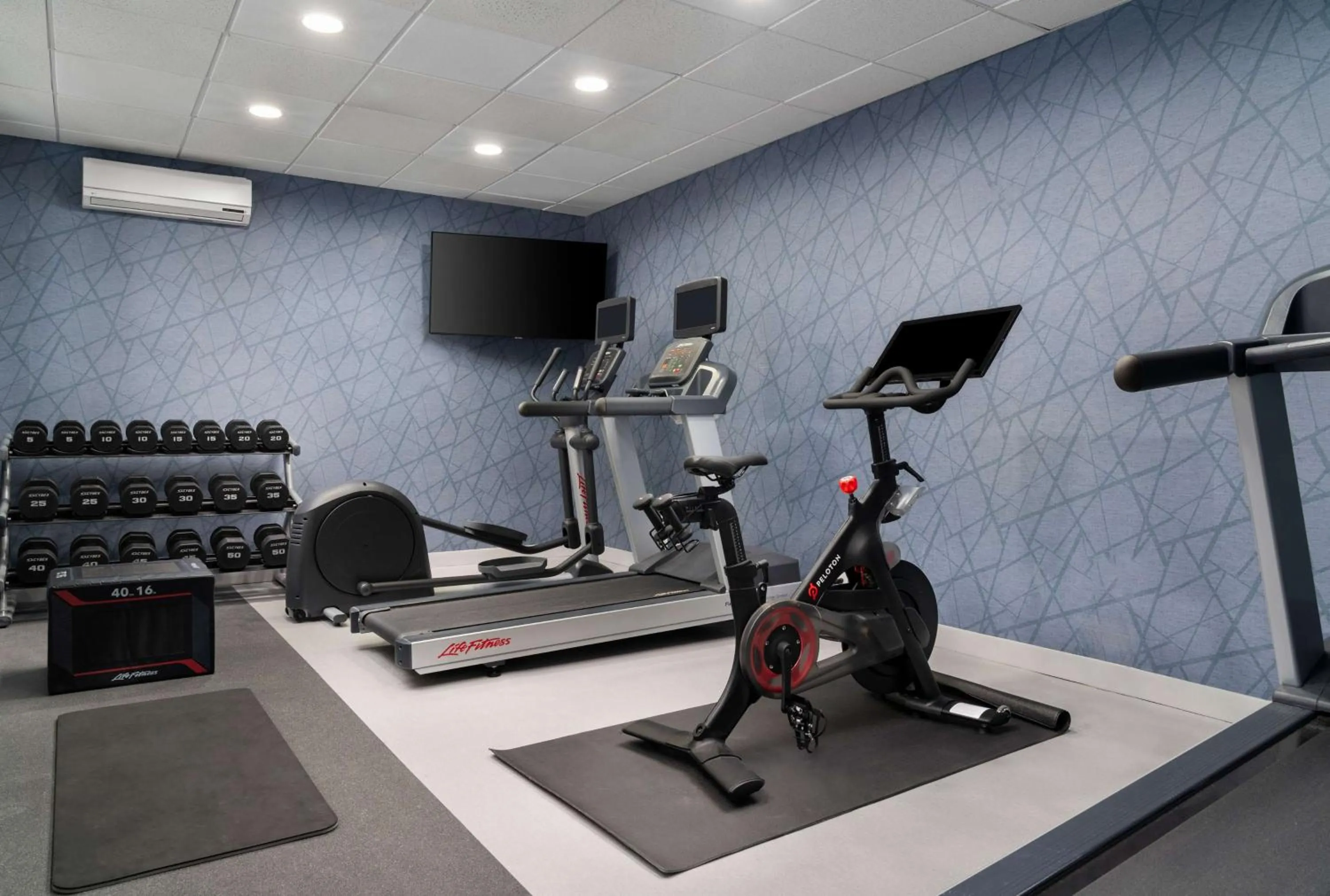 Fitness centre/facilities in Homewood Suites by Hilton Richmond - Airport